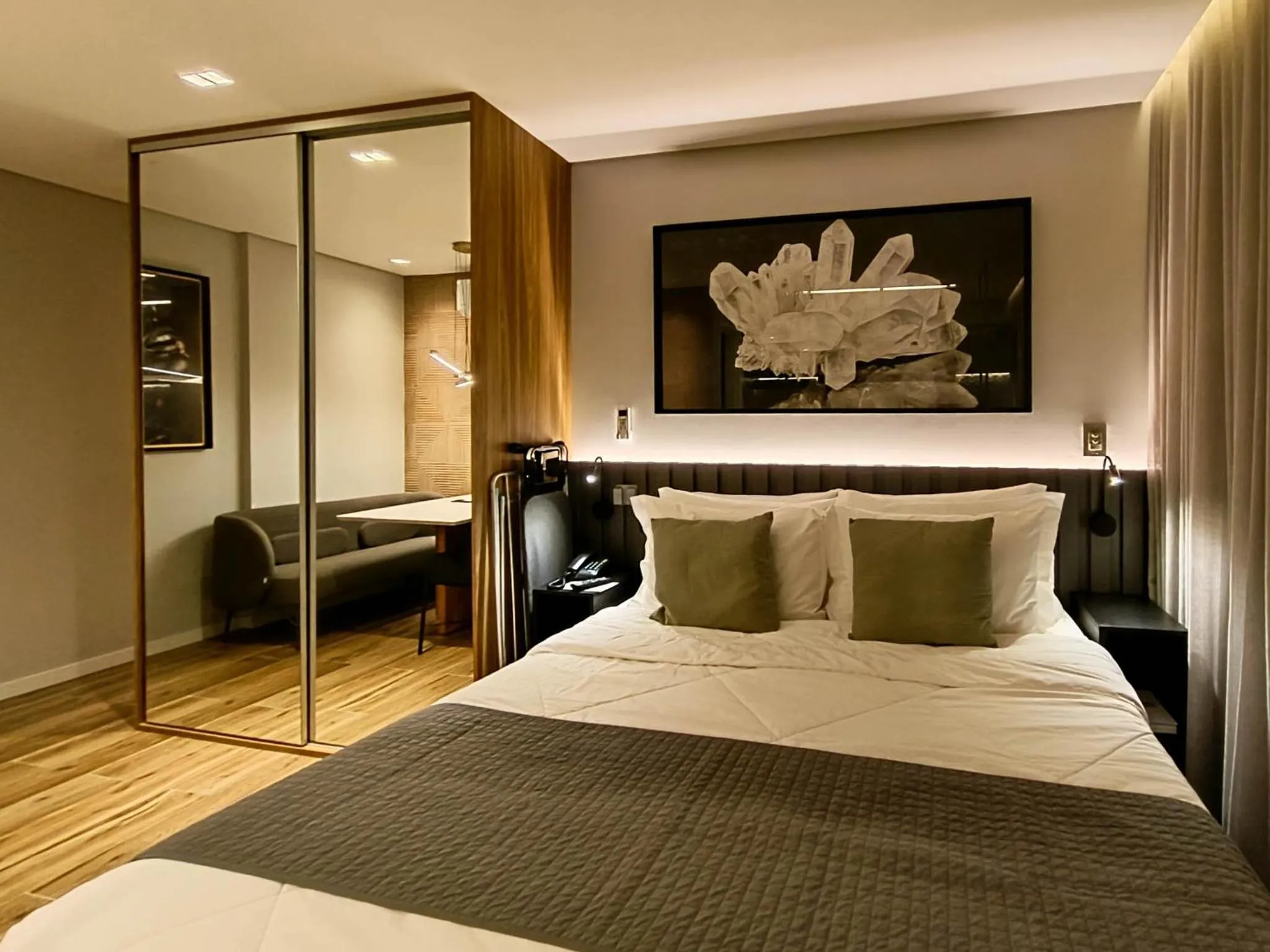 Bedroom, Bed in RN Studio Premium