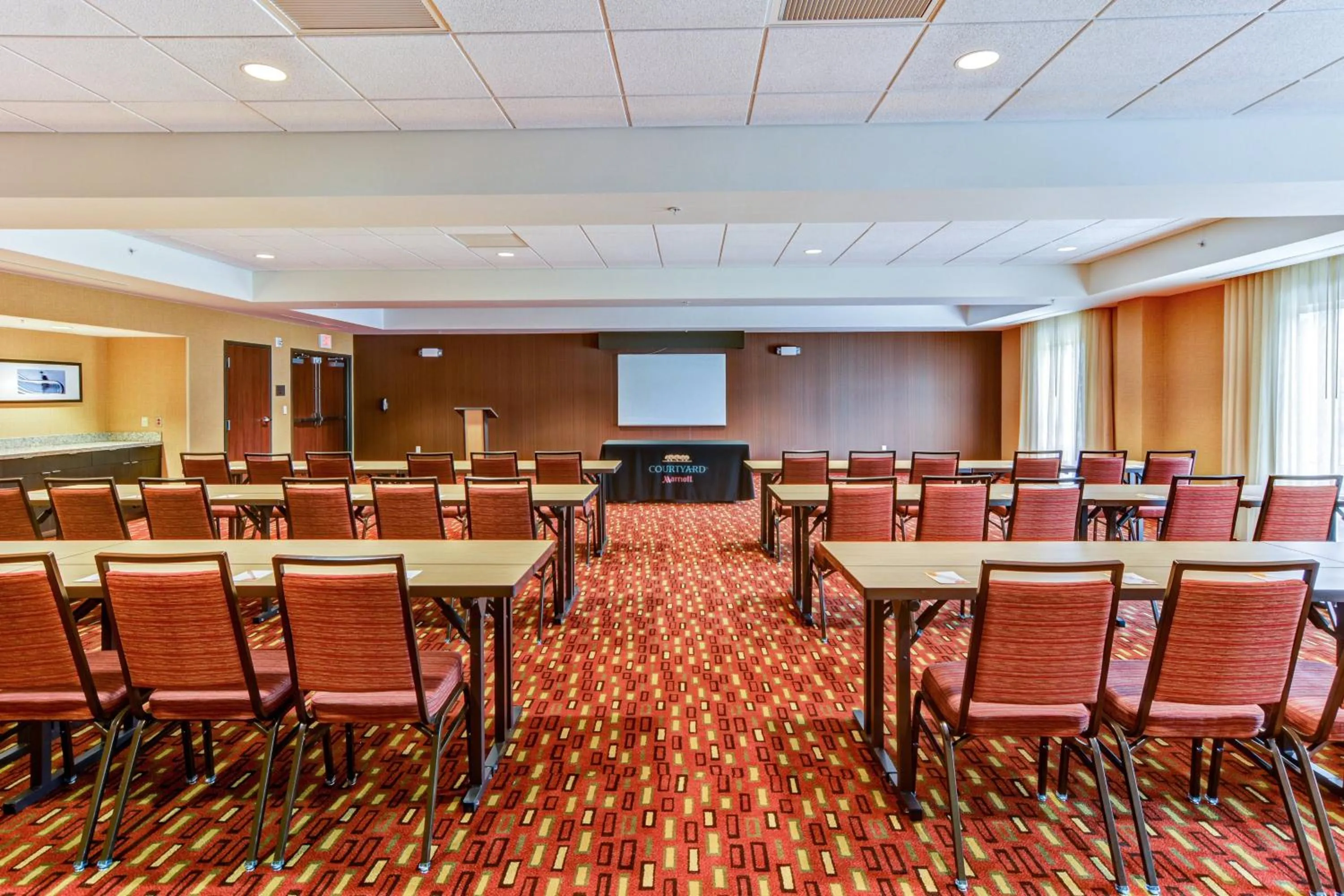 Meeting/conference room in Courtyard by Marriott Bridgeport Clarksburg