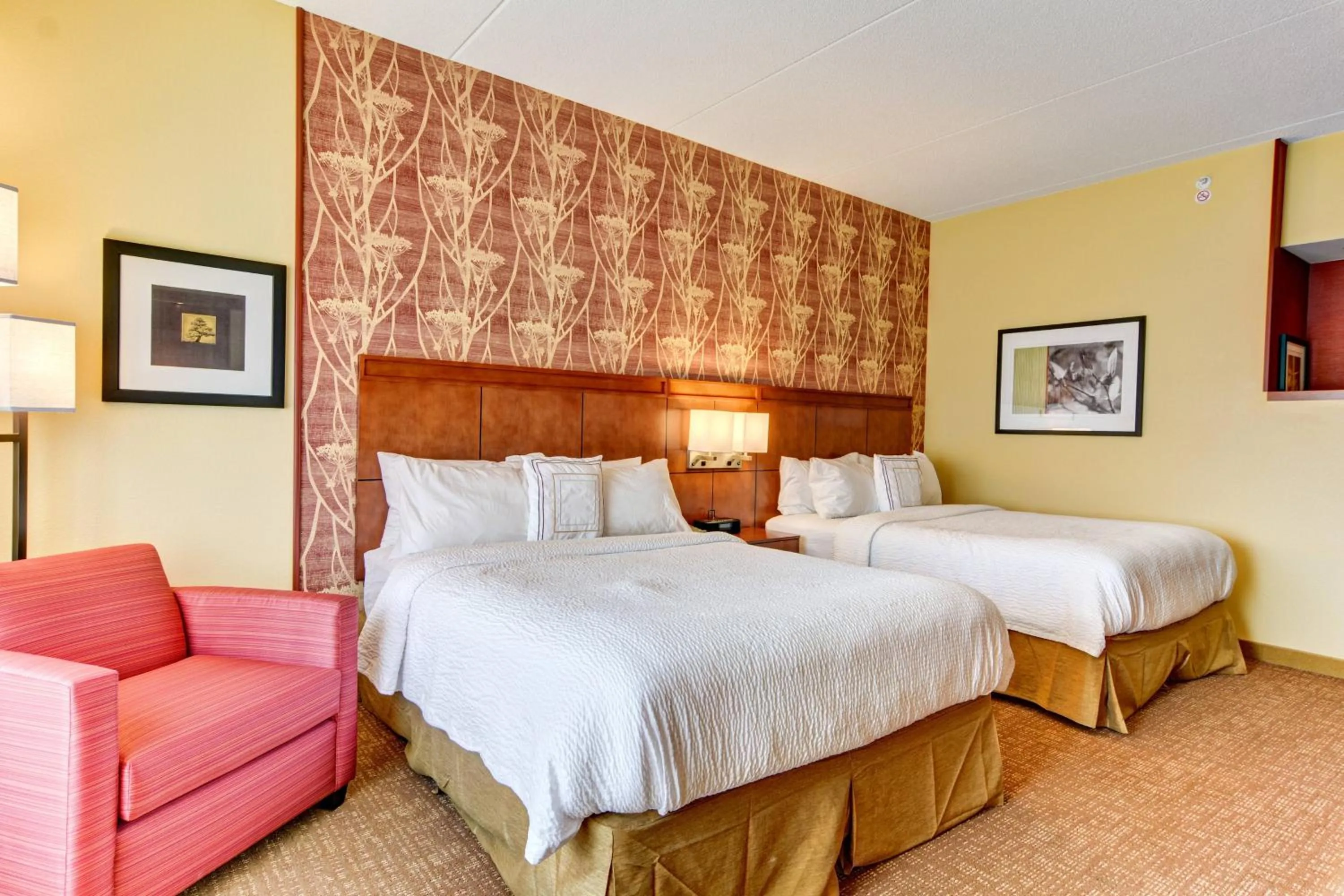Bedroom, Bed in Courtyard by Marriott Bridgeport Clarksburg