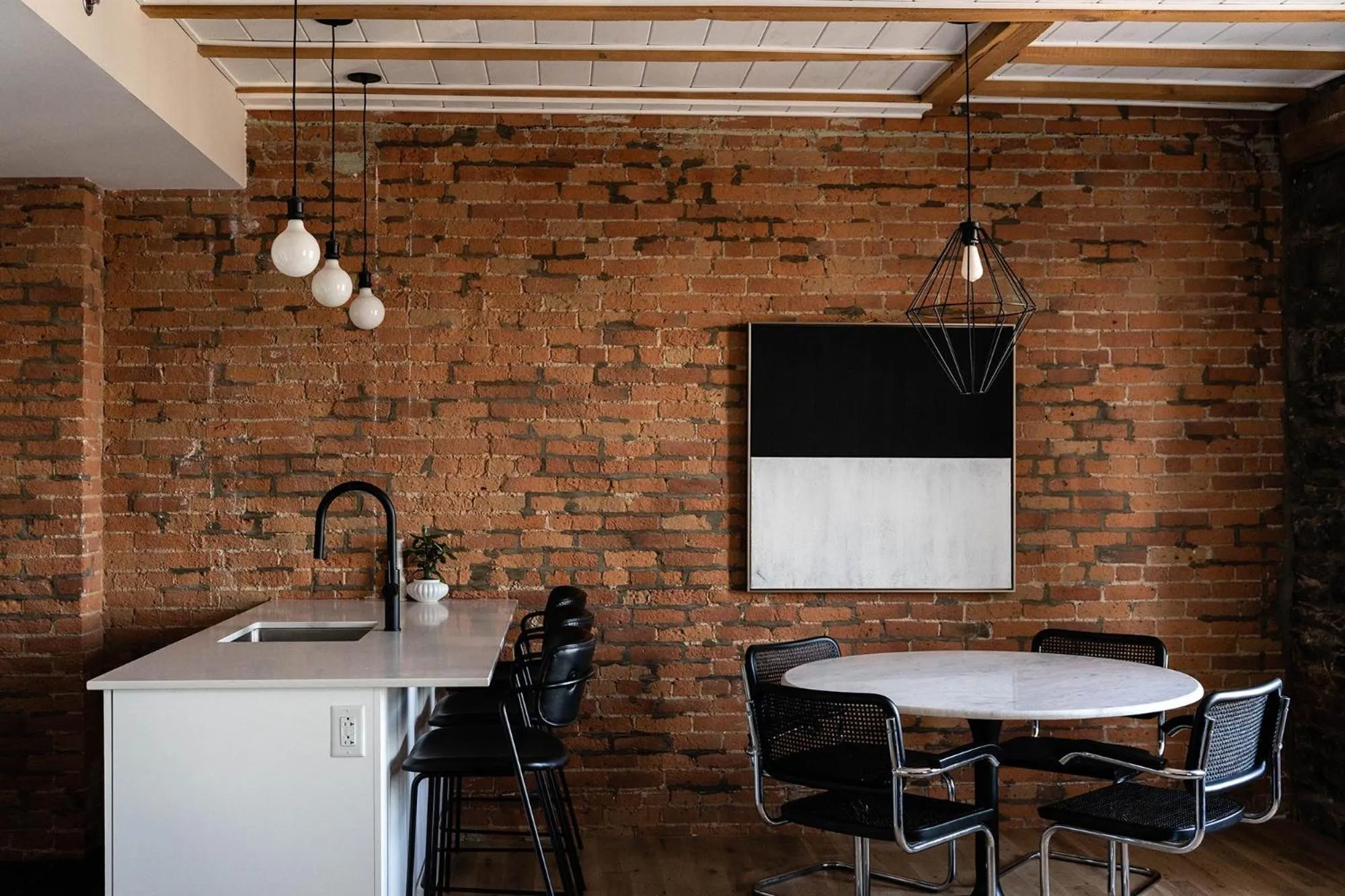 Kitchen or kitchenette in Maison Place Royale by Luxury In Transit