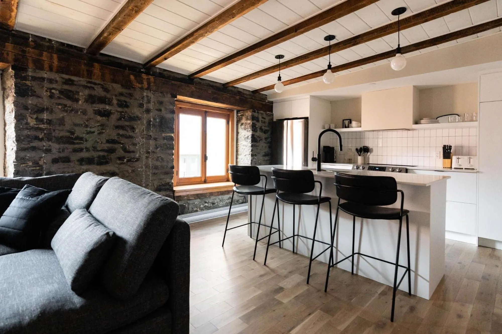 Kitchen or kitchenette in Maison Place Royale by Luxury In Transit