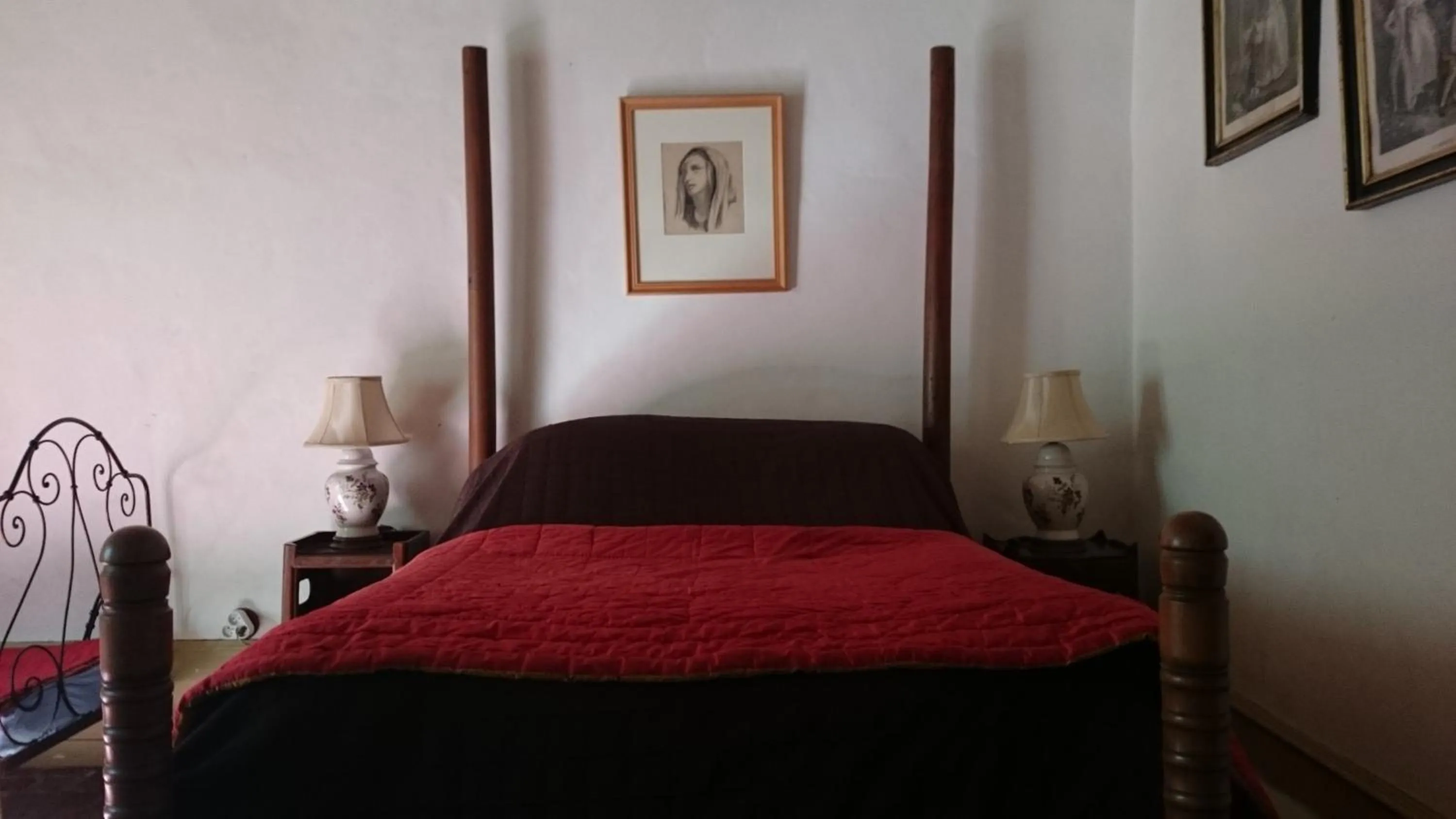 Bed in Chateau de Durianne