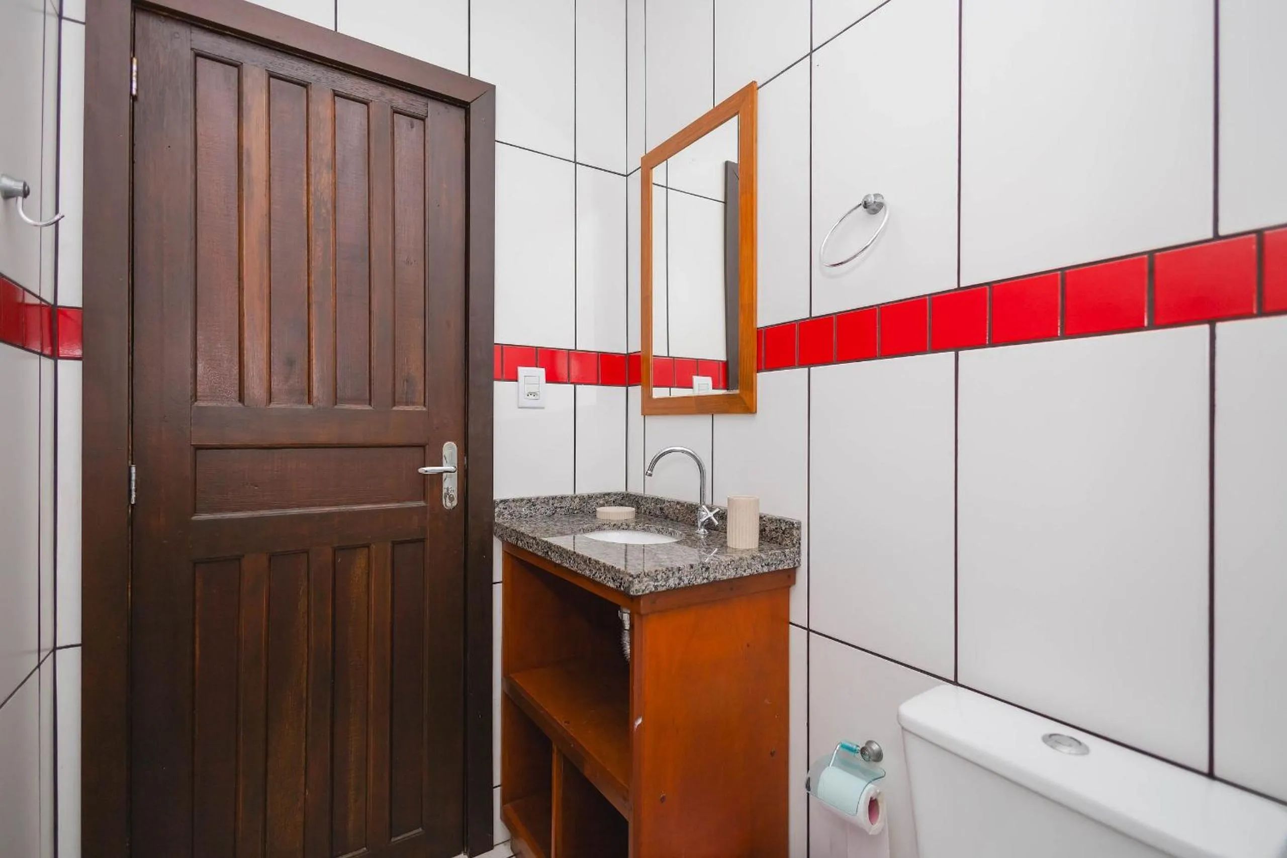 Toilet in Refúgio encantador em Piçarras