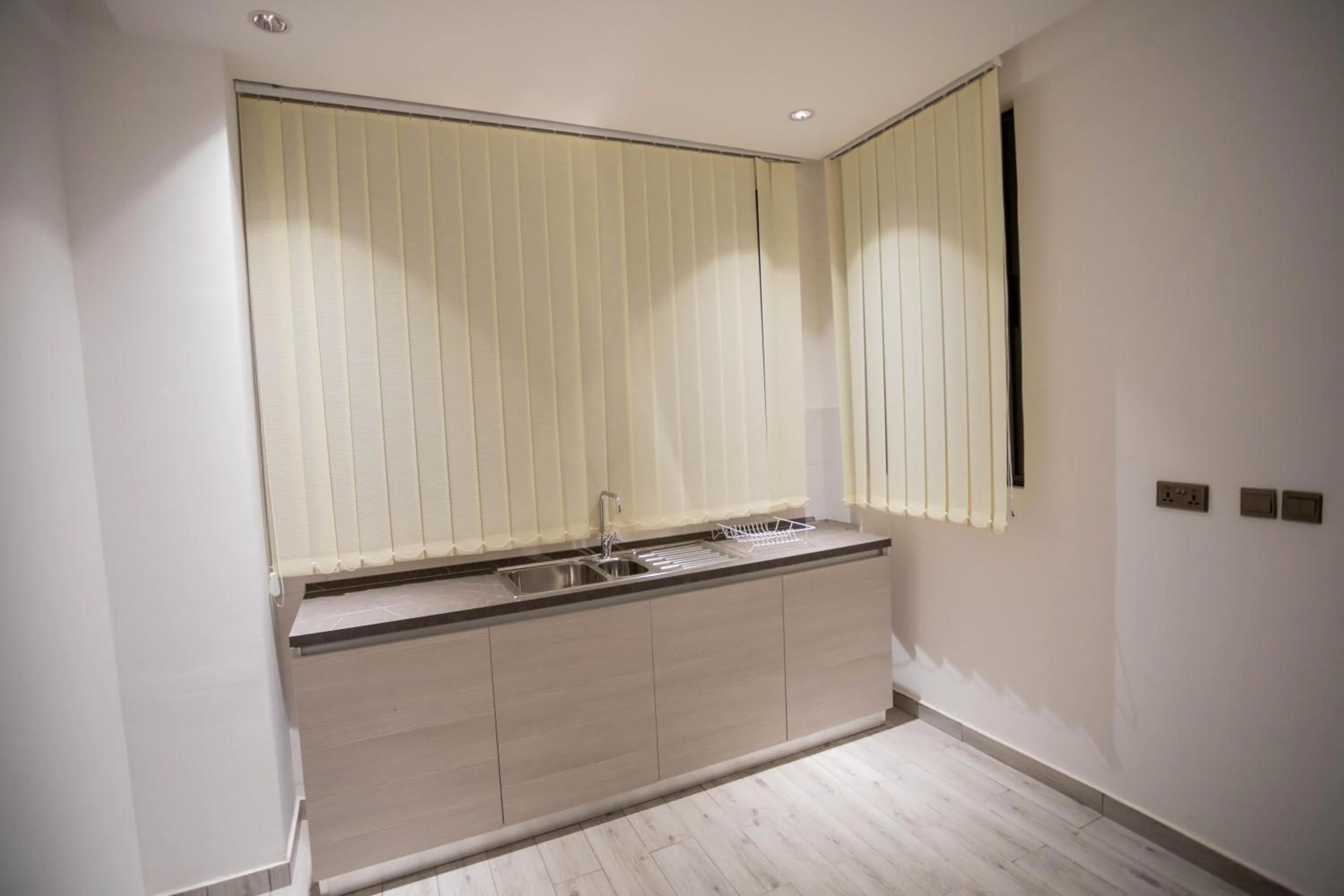 Kitchen or kitchenette in Veronique Heights