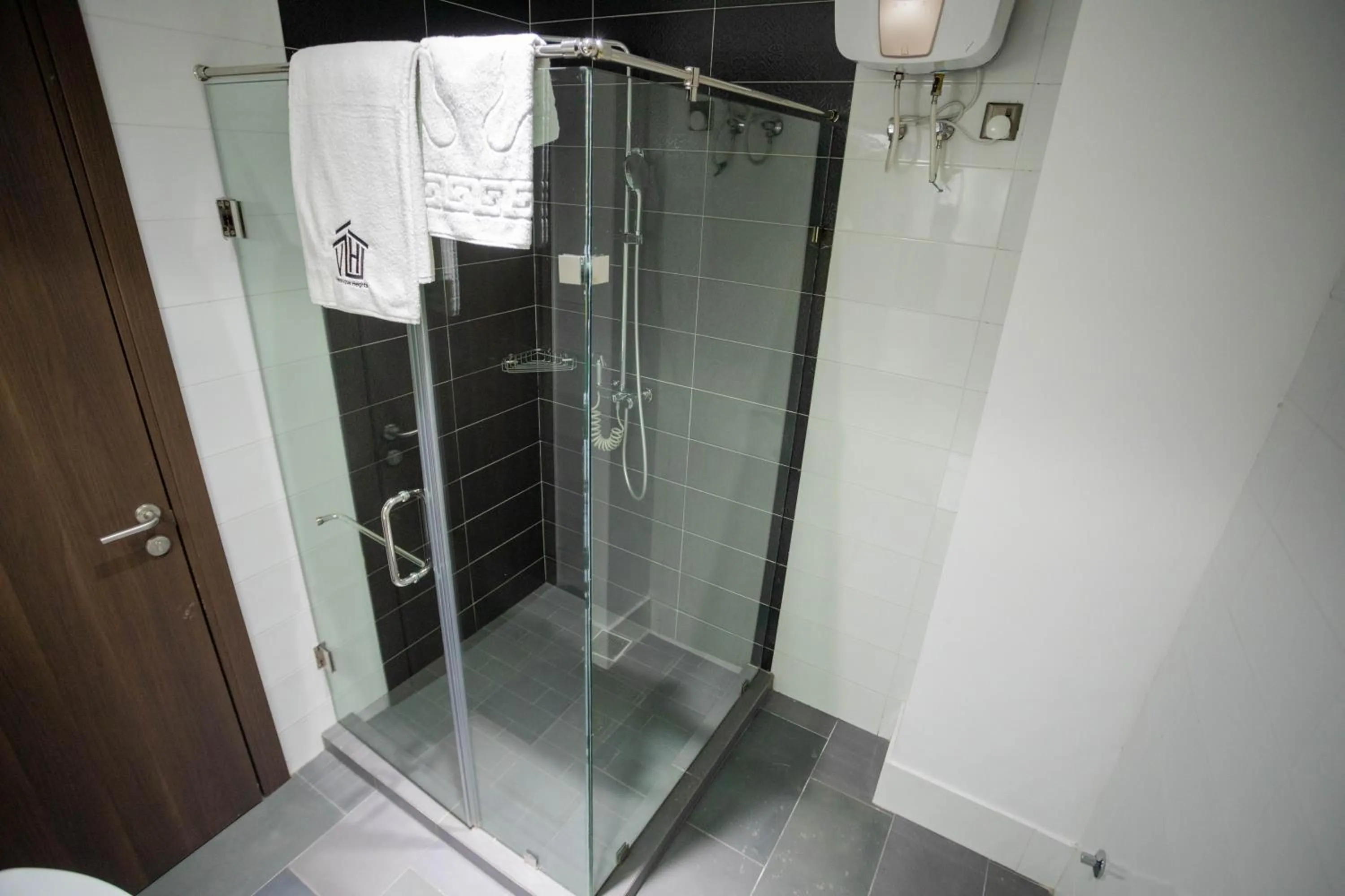 Shower in Veronique Heights