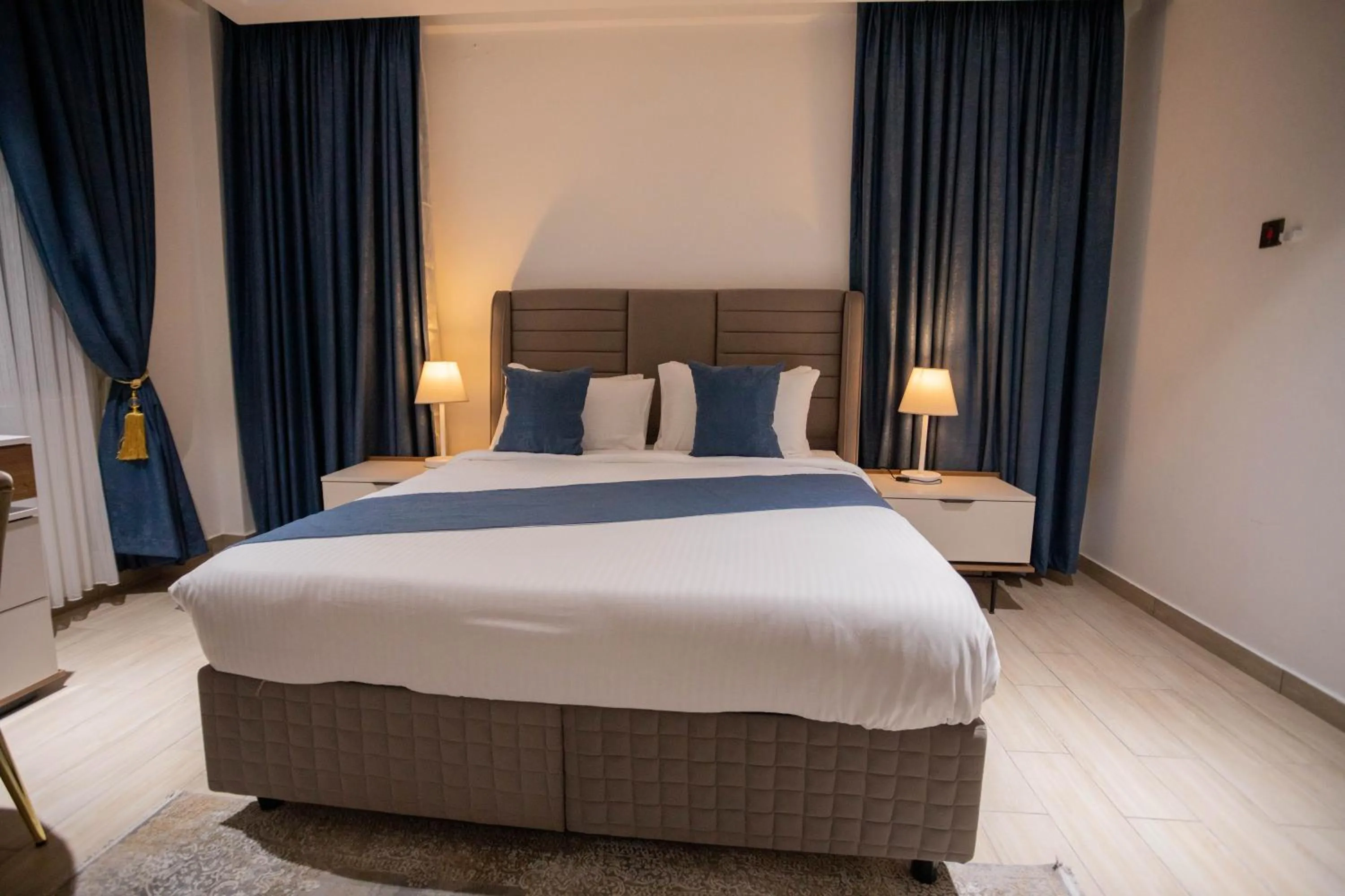 Bed in Veronique Heights