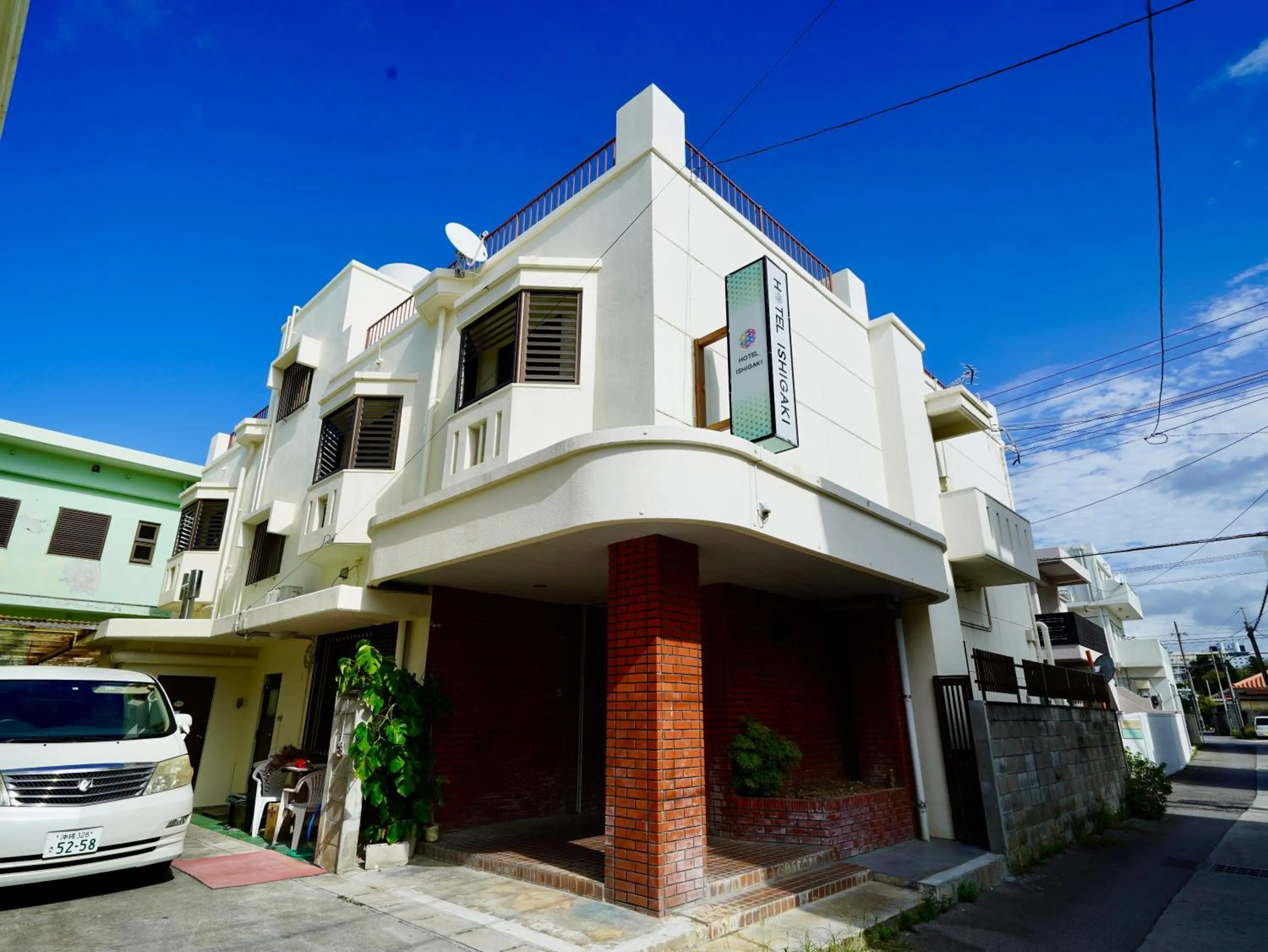 Property building in Hotel Ishigaki and Chikonkiya