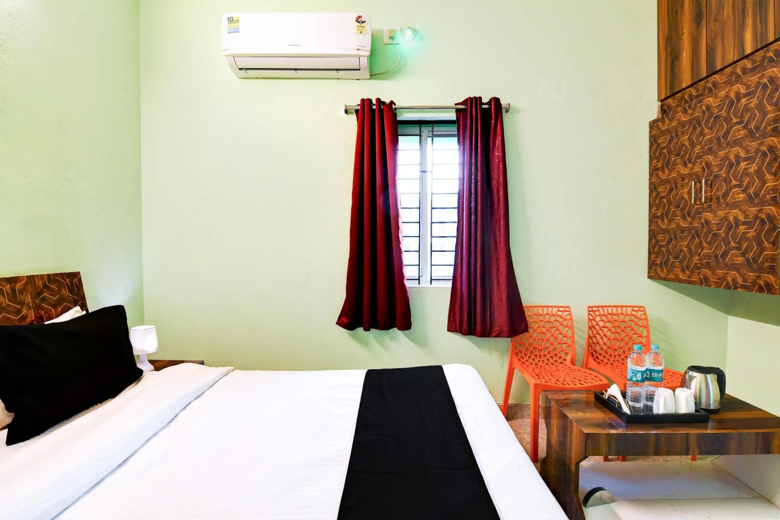 Bedroom, Bed in Super Hotel O Star light