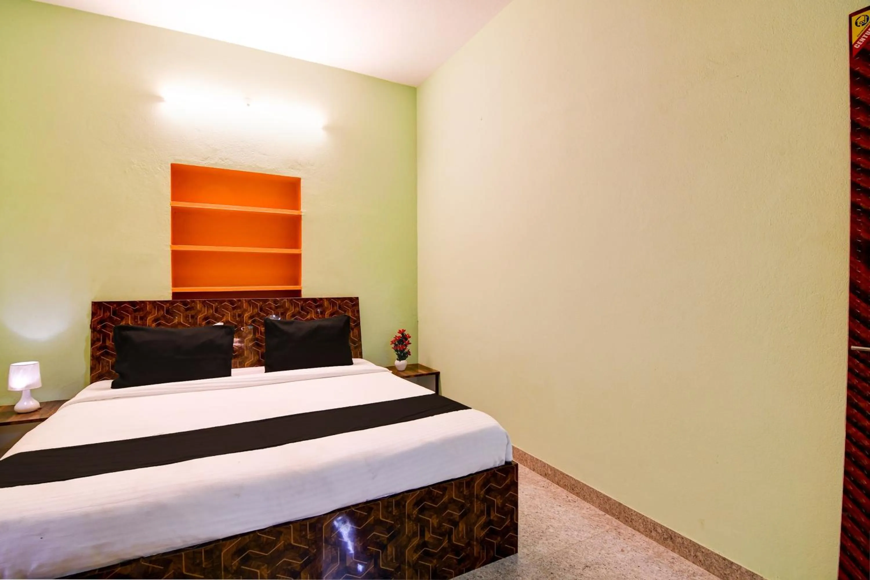 Bedroom, Bed in Super Hotel O Star light