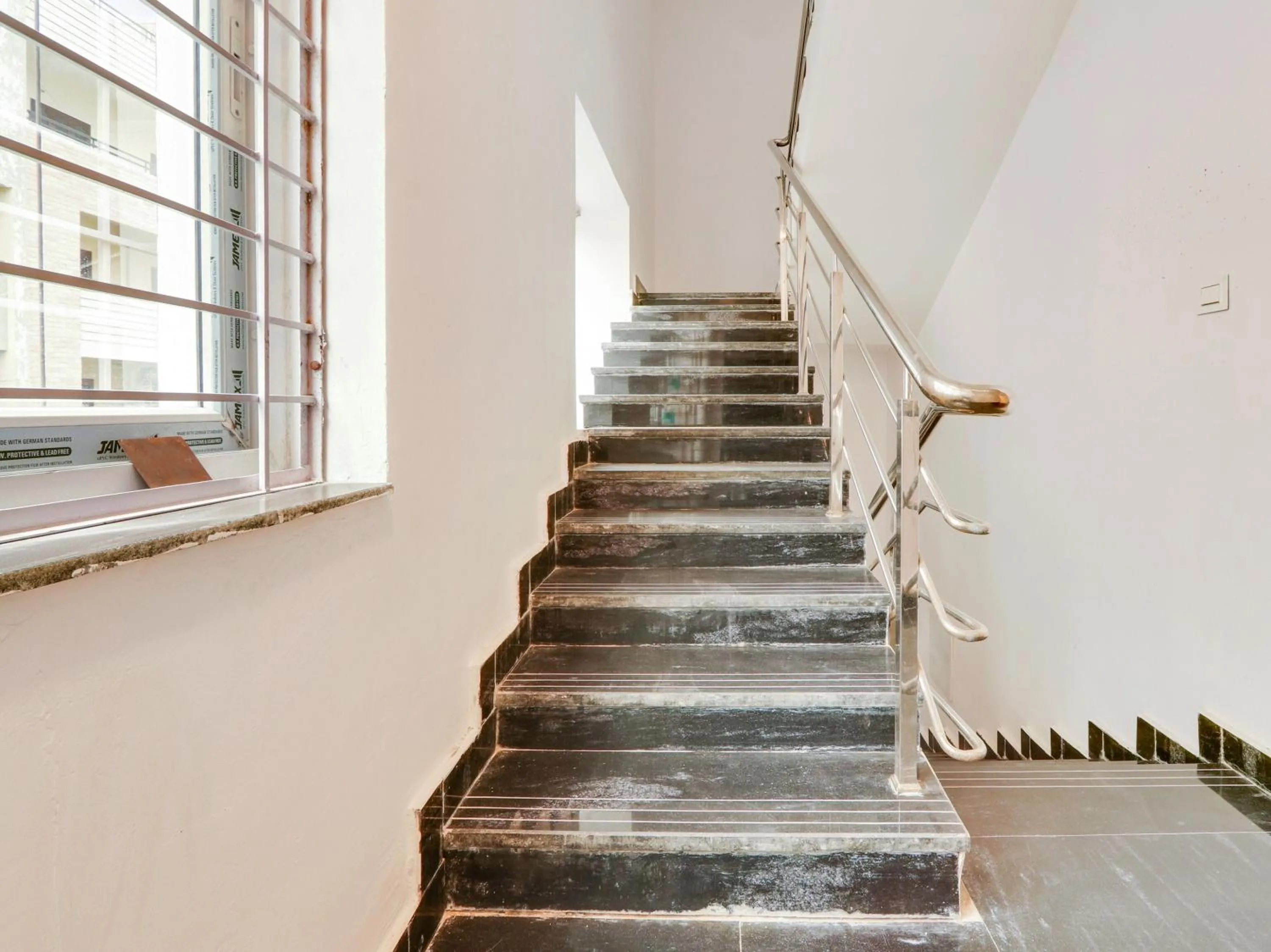 Lobby or reception in Super Collection O White Ridge Kamineni