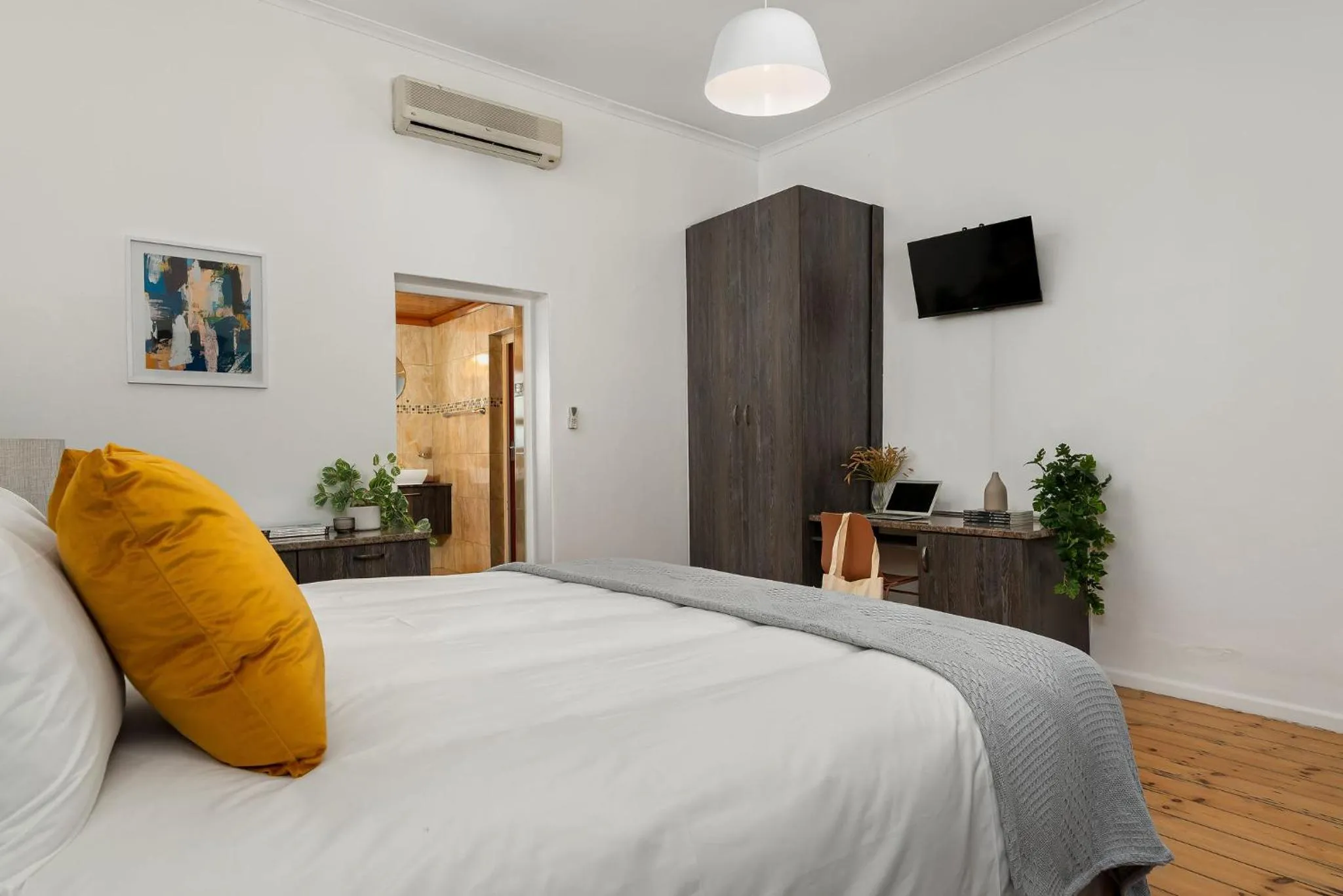 Bed in Neighbourgood Ravenscraig