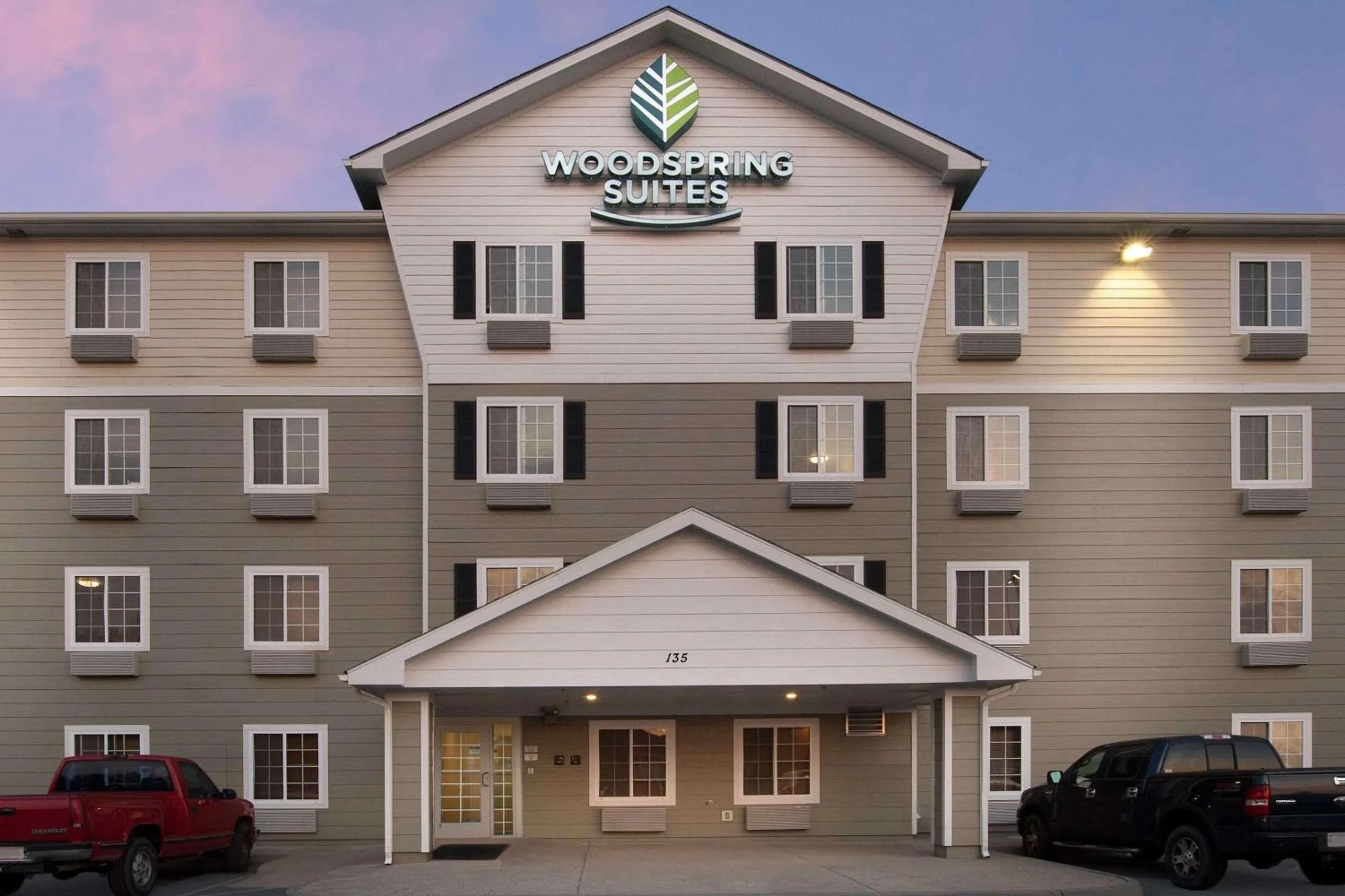 Property building in WoodSpring Suites Johnson City