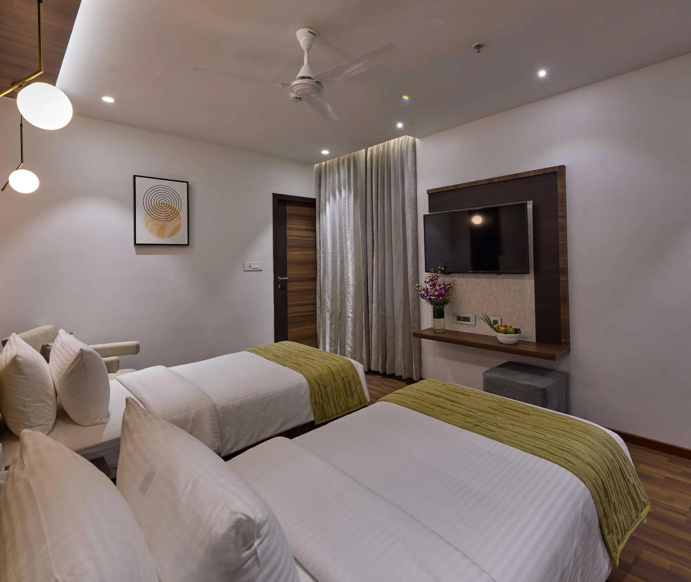 Bedroom, Bed in Grand Continent Hosur A Sarovar Portico Affiliate Hotel
