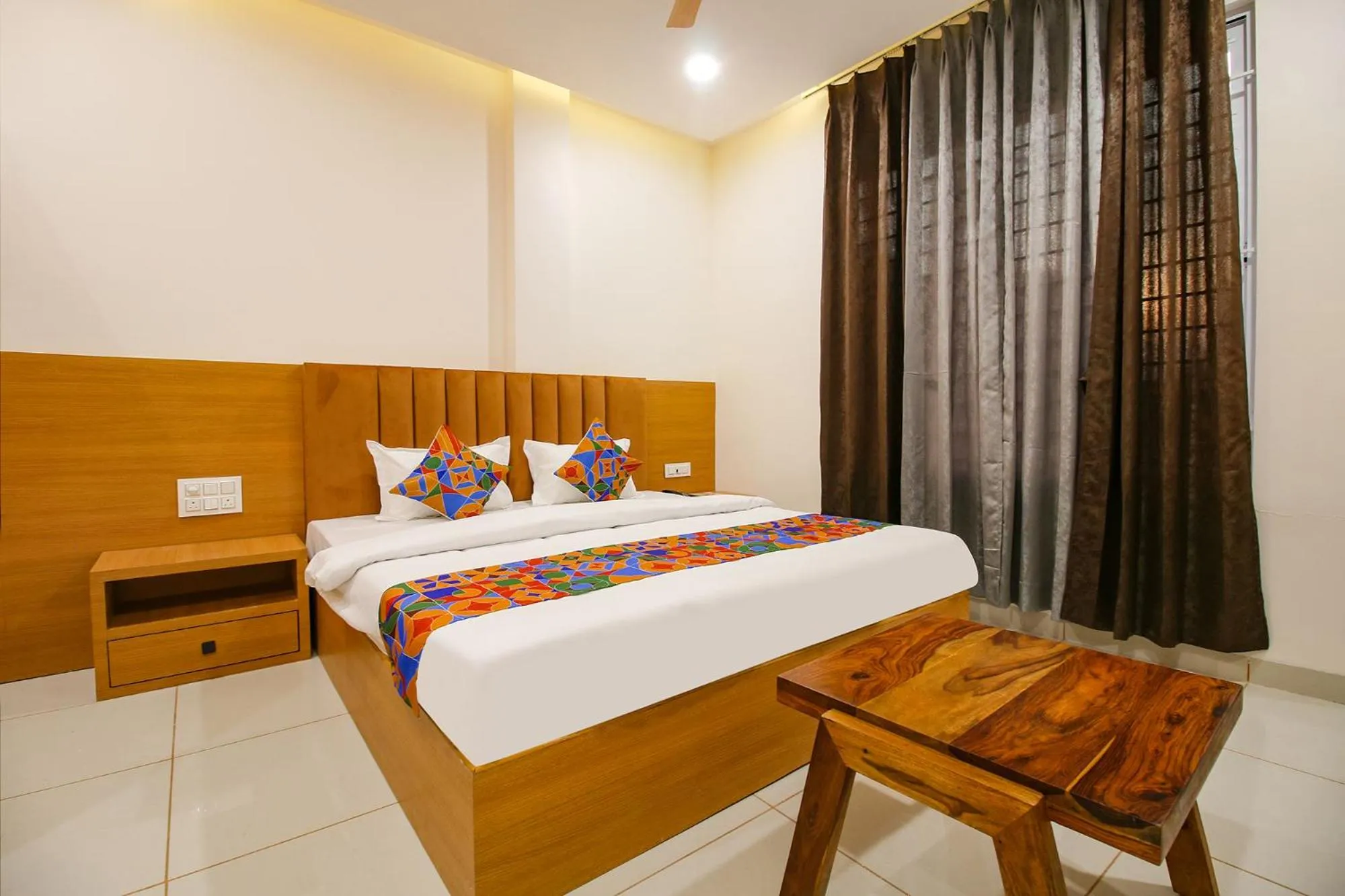 Bed in FabHotel The Gravity Inn