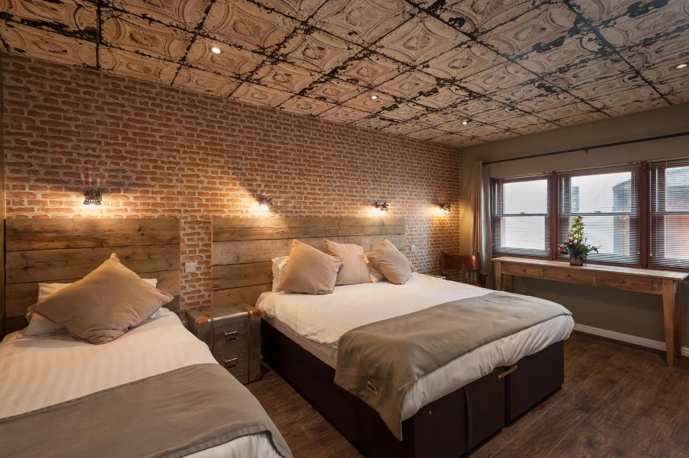 Bedroom, Bed in City Retreat Edinburgh ApartHotels