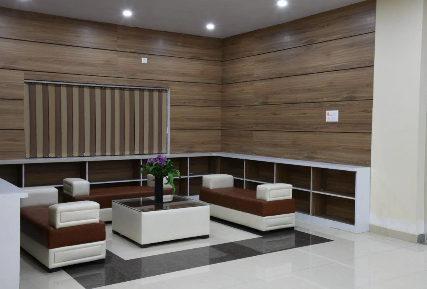 Living room in HOTEL MARIYA INTERNATIONAL