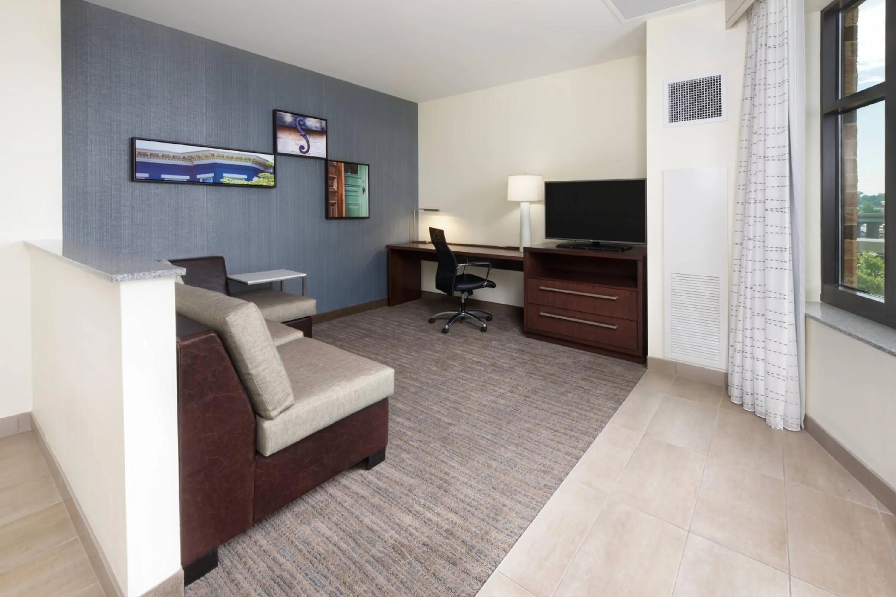 Living room in Residence Inn by Marriott Richmond Downtown