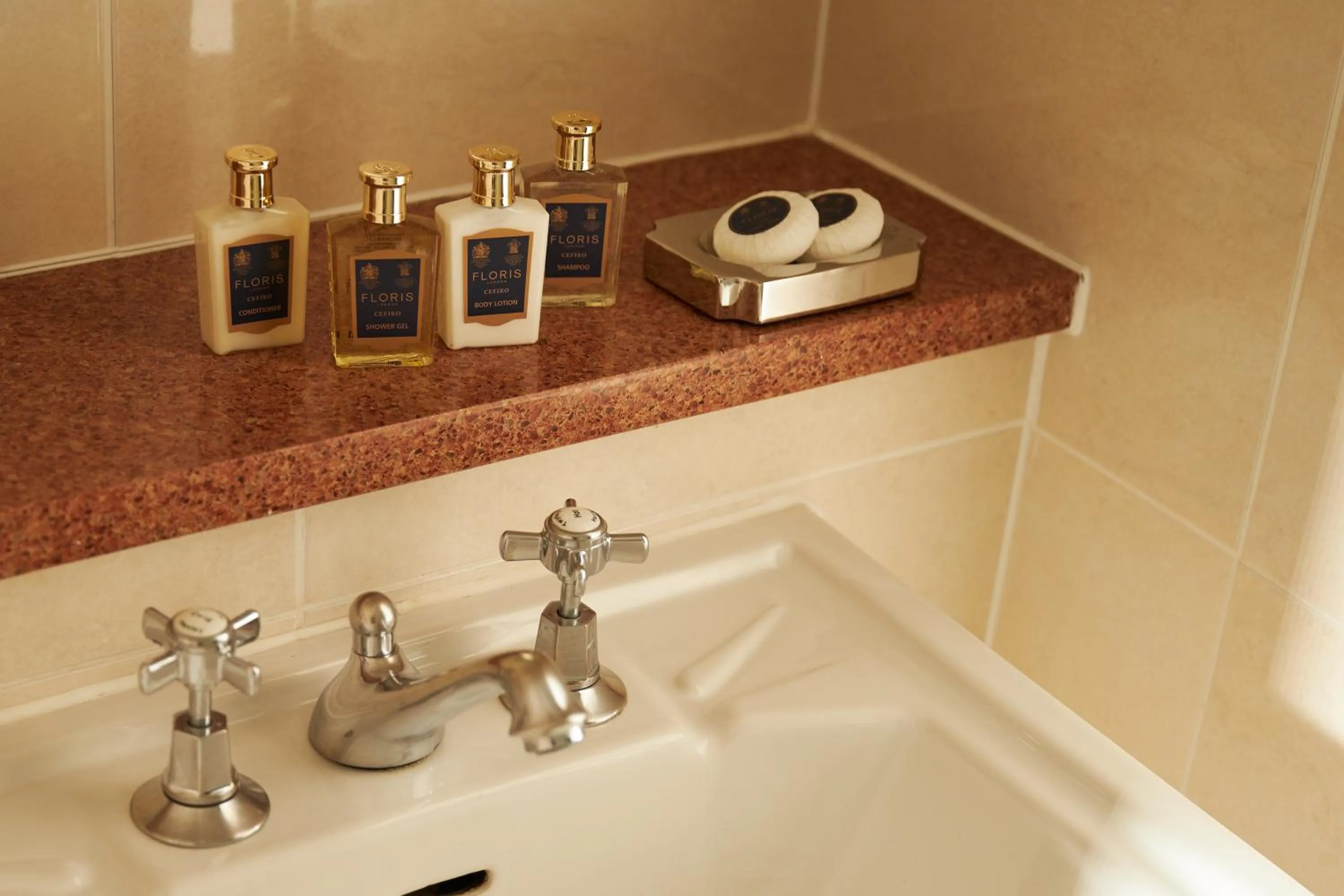 Bathroom in Slieve Donard