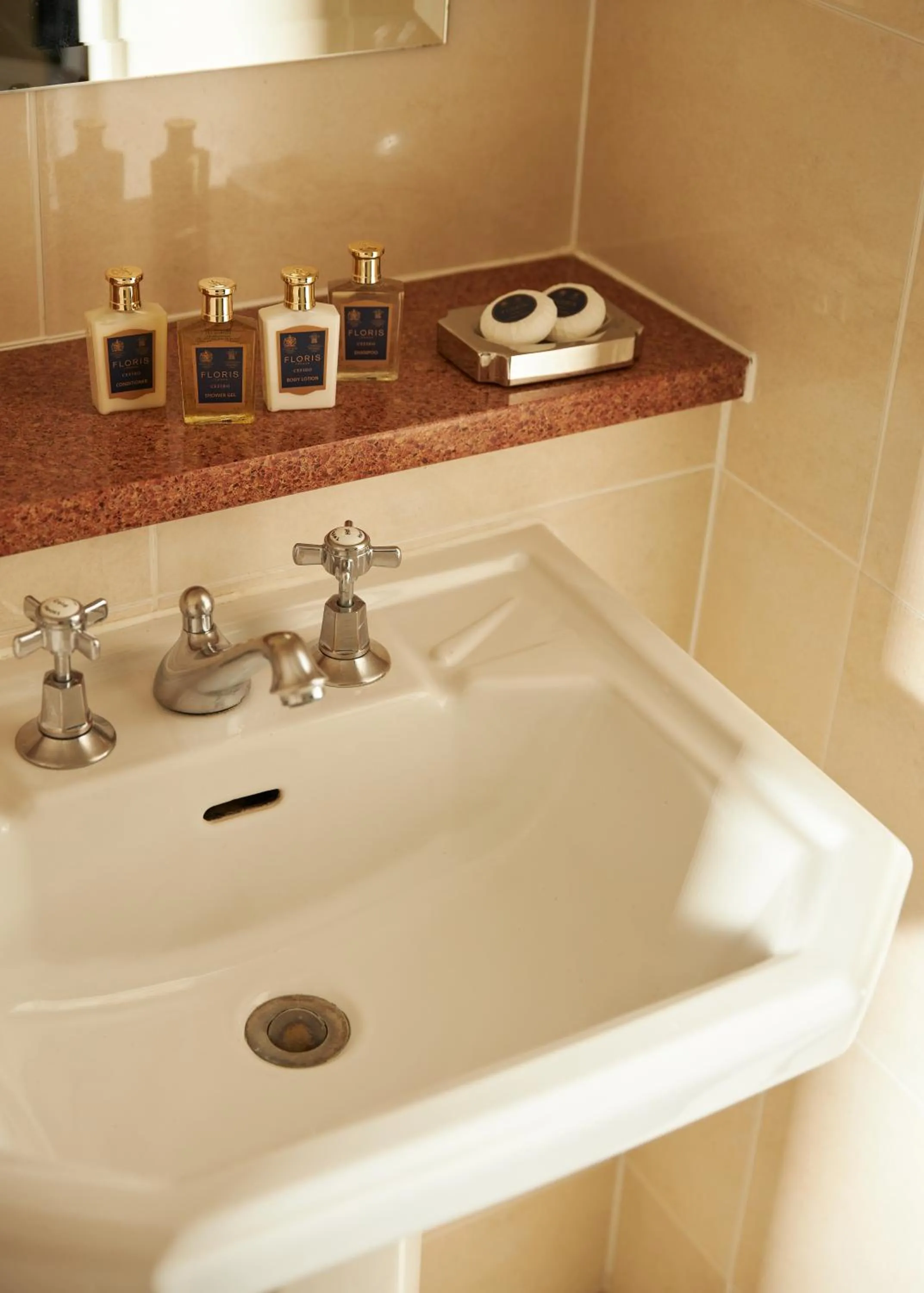 Bathroom in Slieve Donard