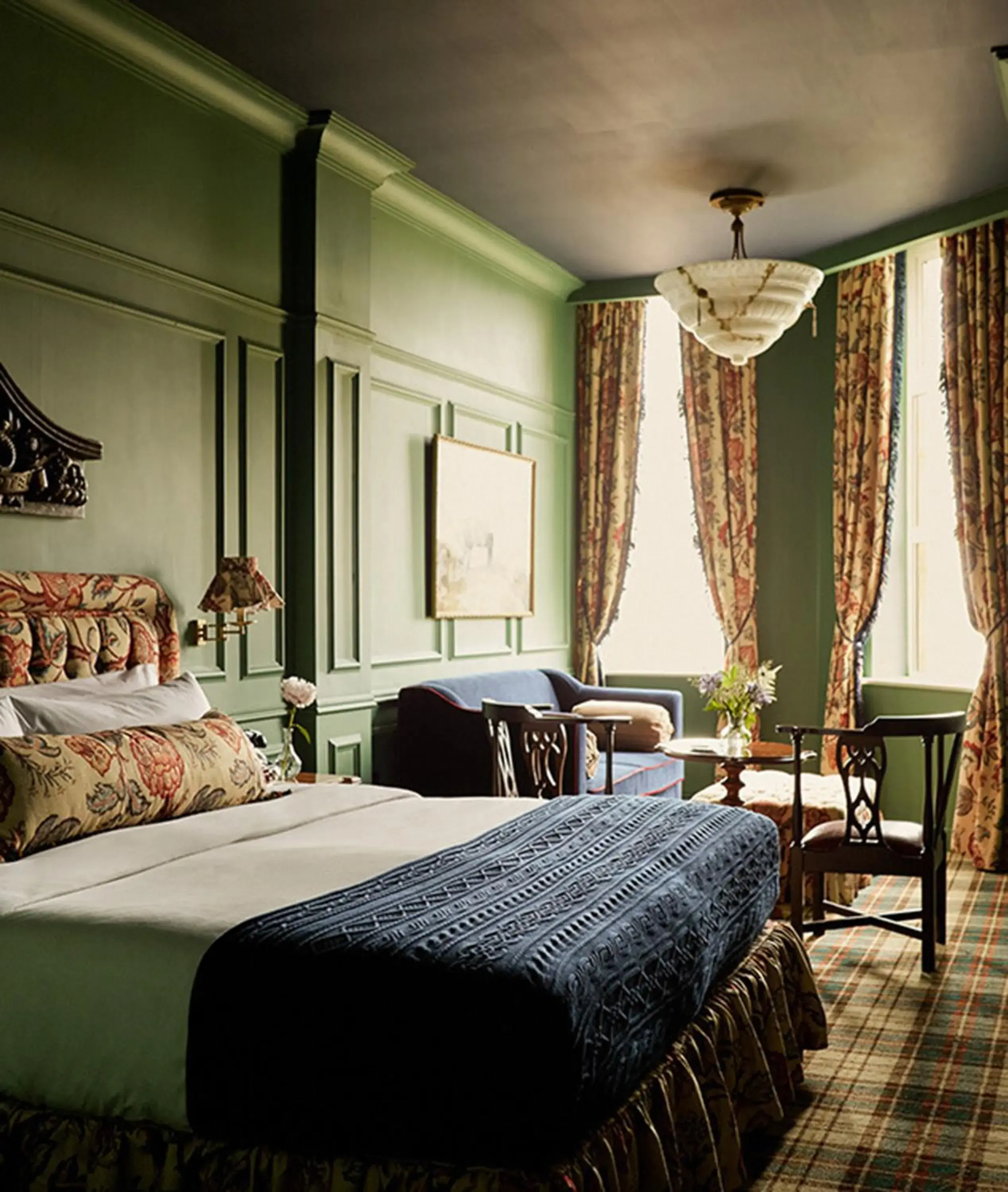 Slieve Junior Suite Sea View King or Twin in Slieve Donard Slieve Junior Suite Sea View King or Twin in Slieve Donard