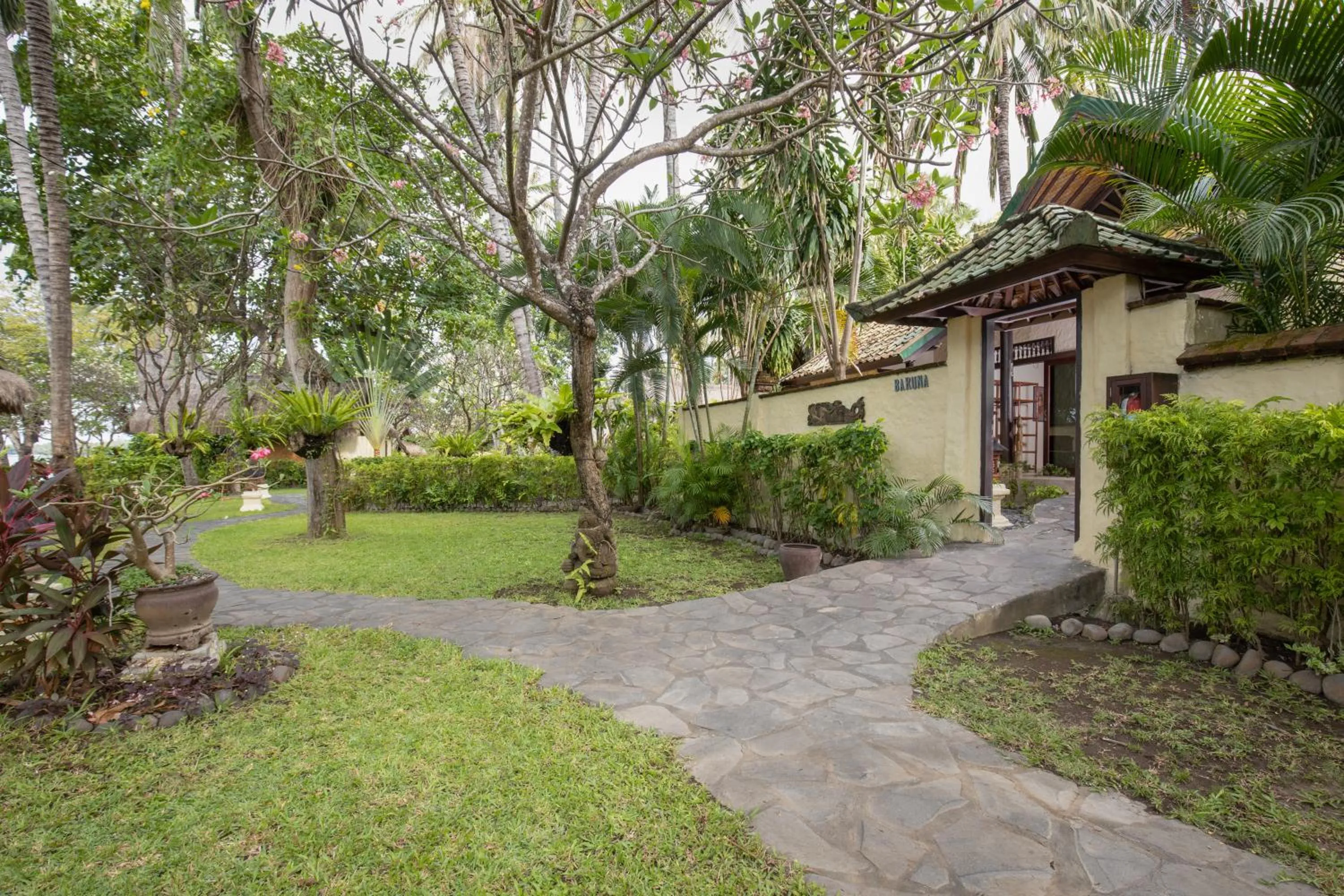 Property building in Alam Anda Ocean Front Resort & Spa Dive Resort