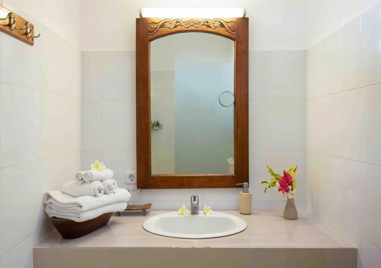 Bathroom in Alam Anda Ocean Front Resort & Spa Dive Resort