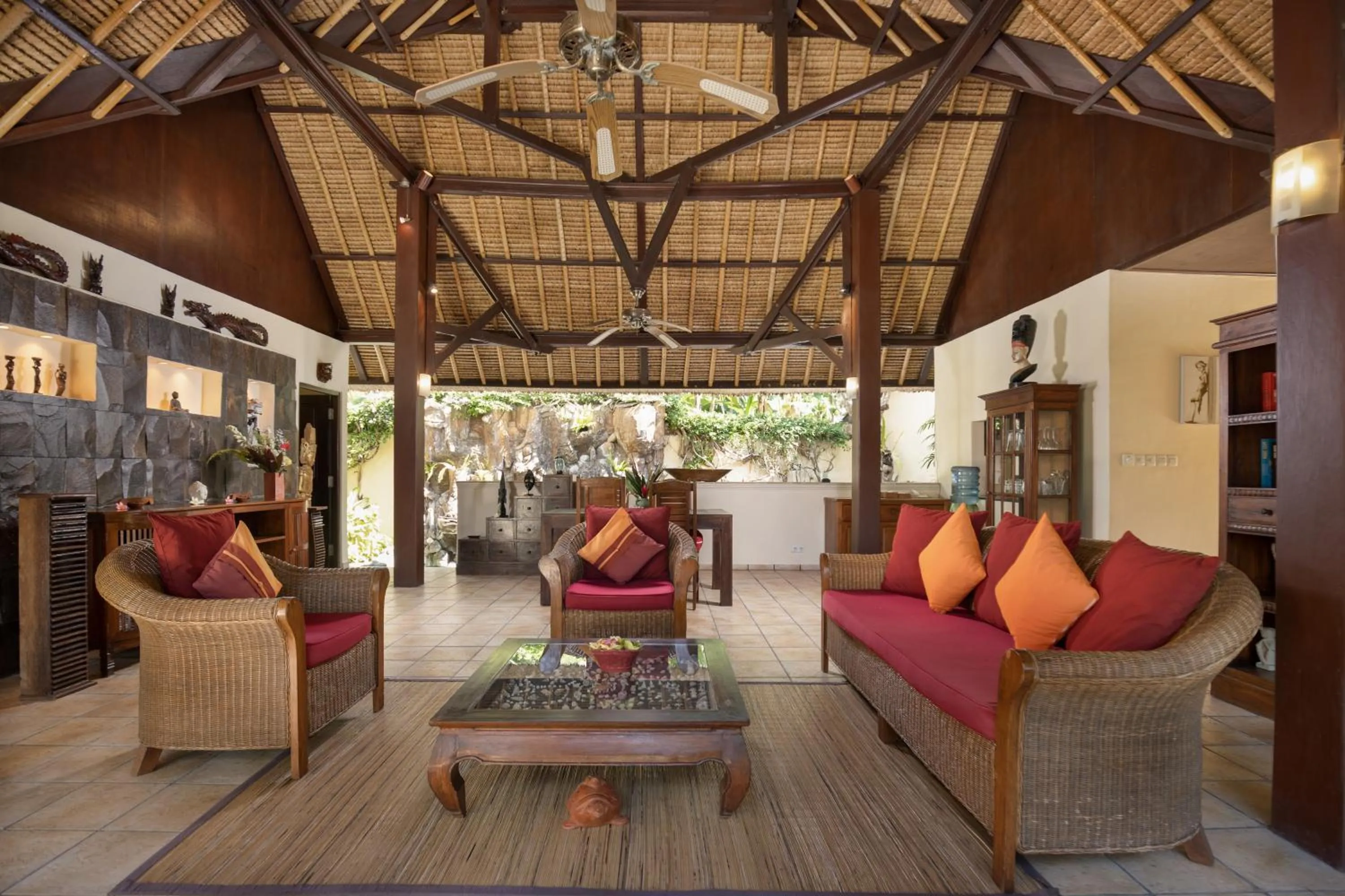 Living room in Alam Anda Ocean Front Resort & Spa Dive Resort