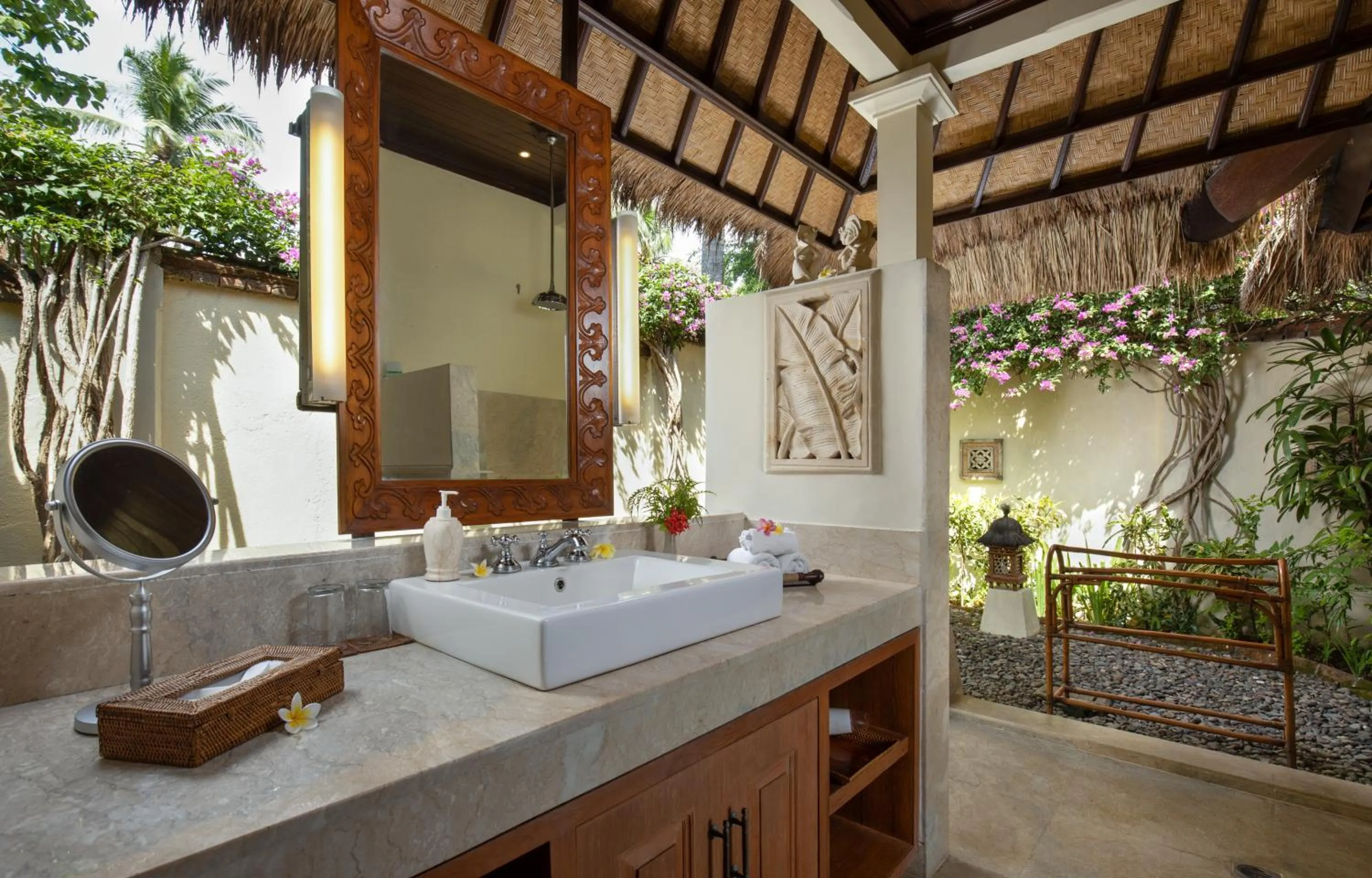 Bathroom in Alam Anda Ocean Front Resort & Spa Dive Resort