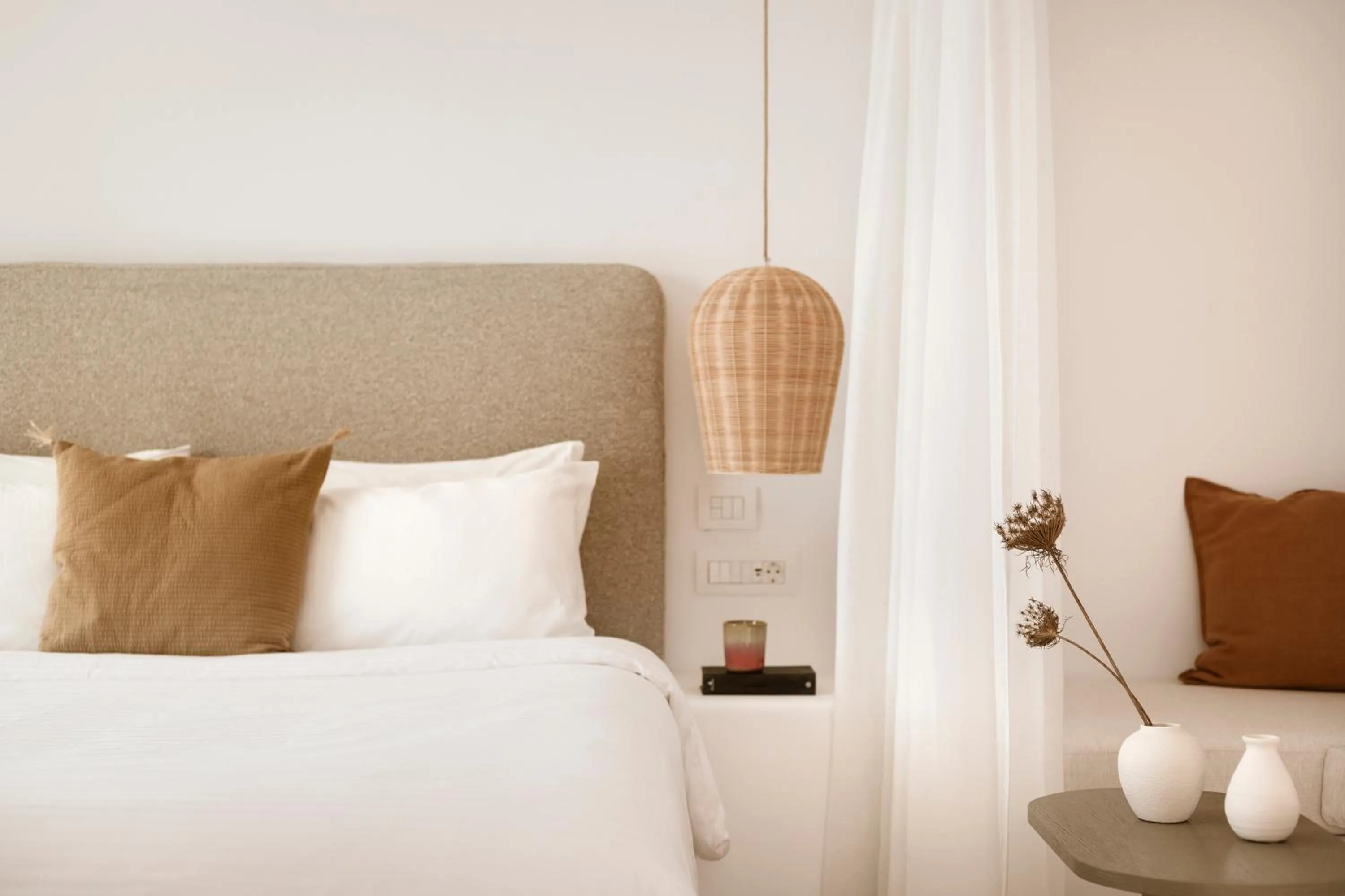 Bed in Mykonos Flow - Super Paradise