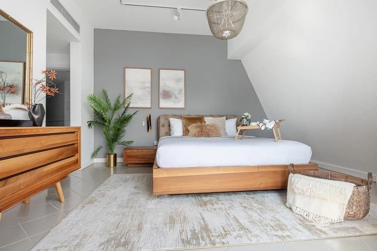 Frank Porter - Marina Terrace Tower