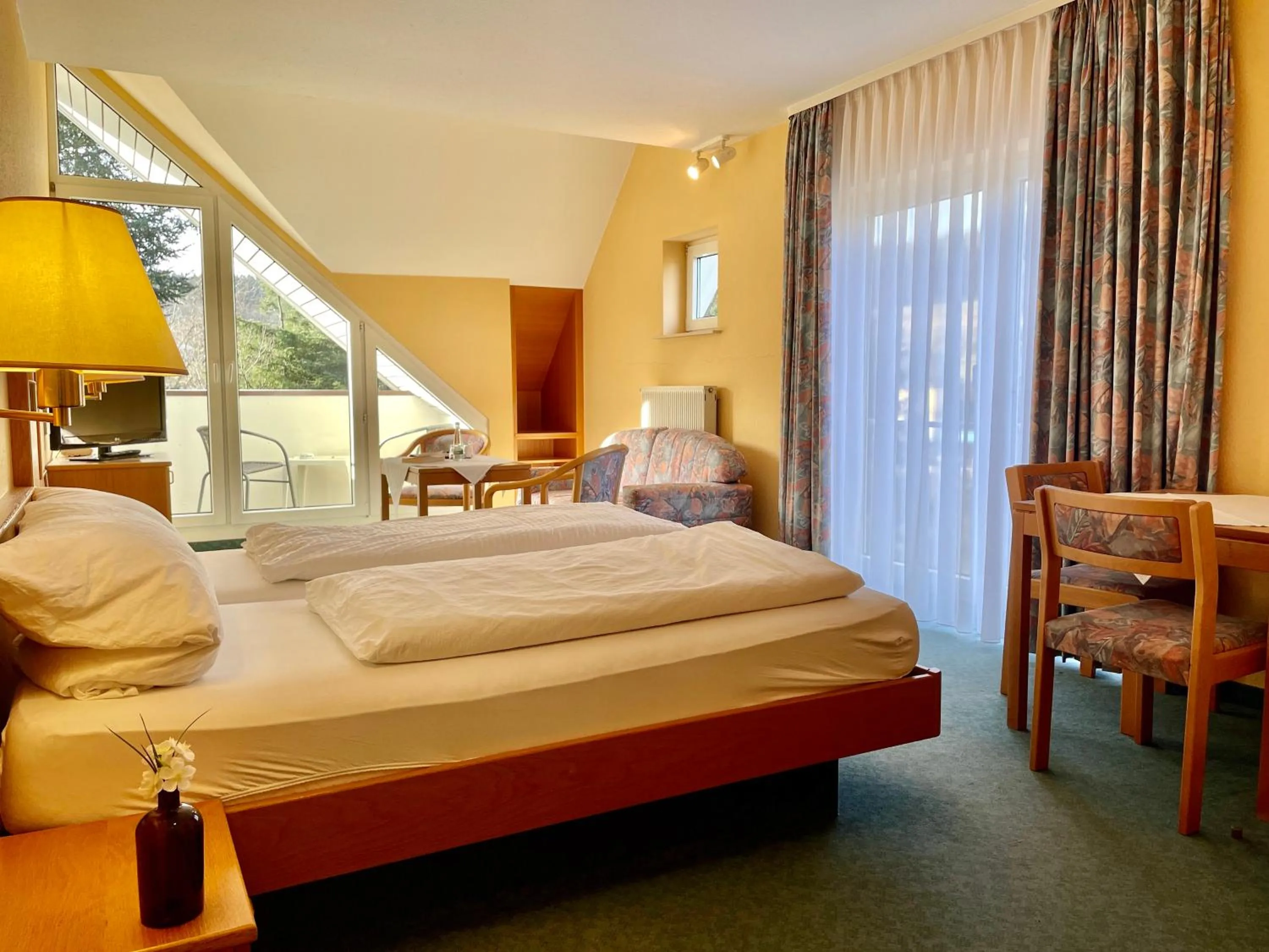 Photo of the whole room, Bed in Landhotel zur Linde