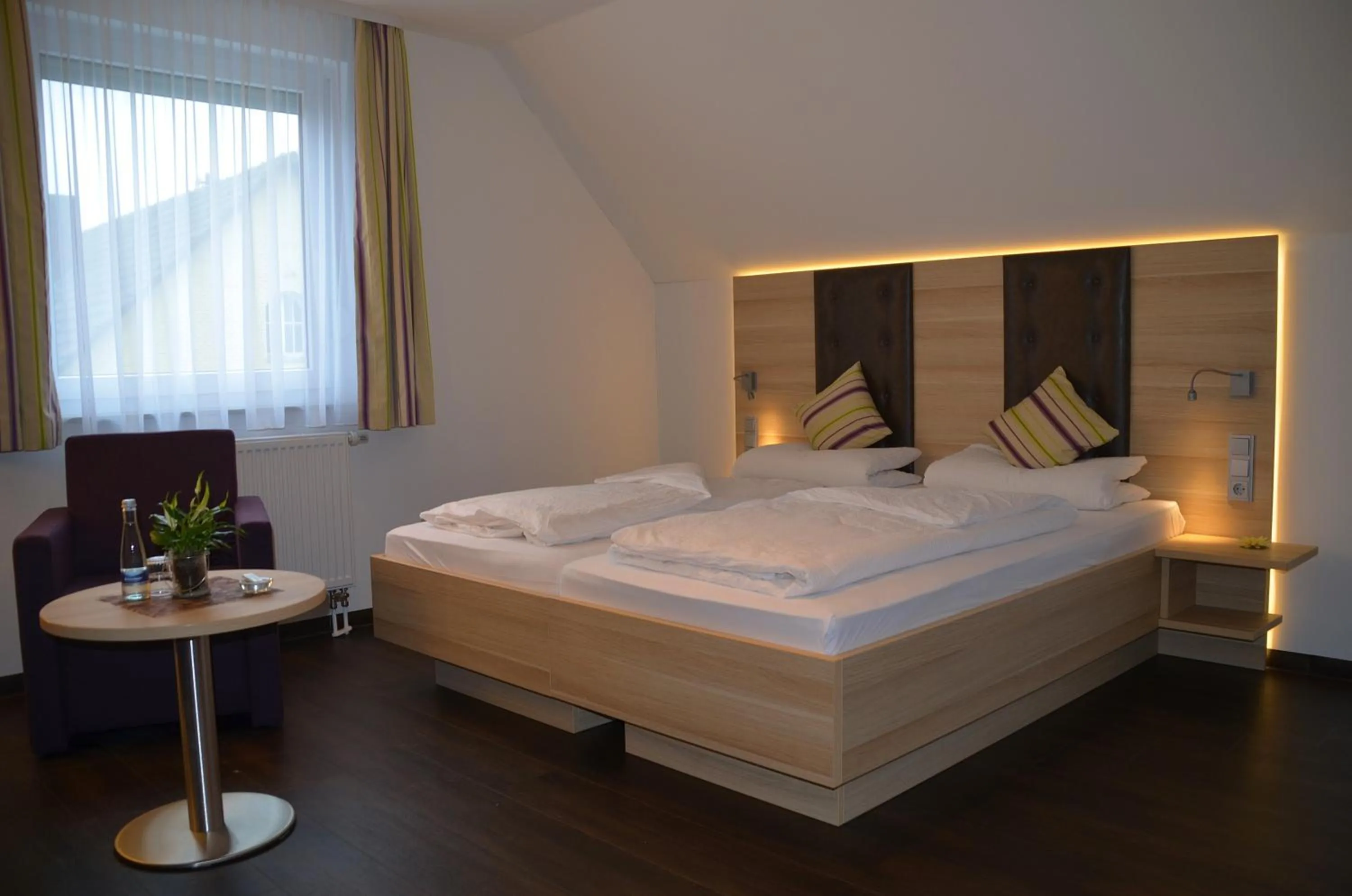 Bed in Landhotel zur Linde