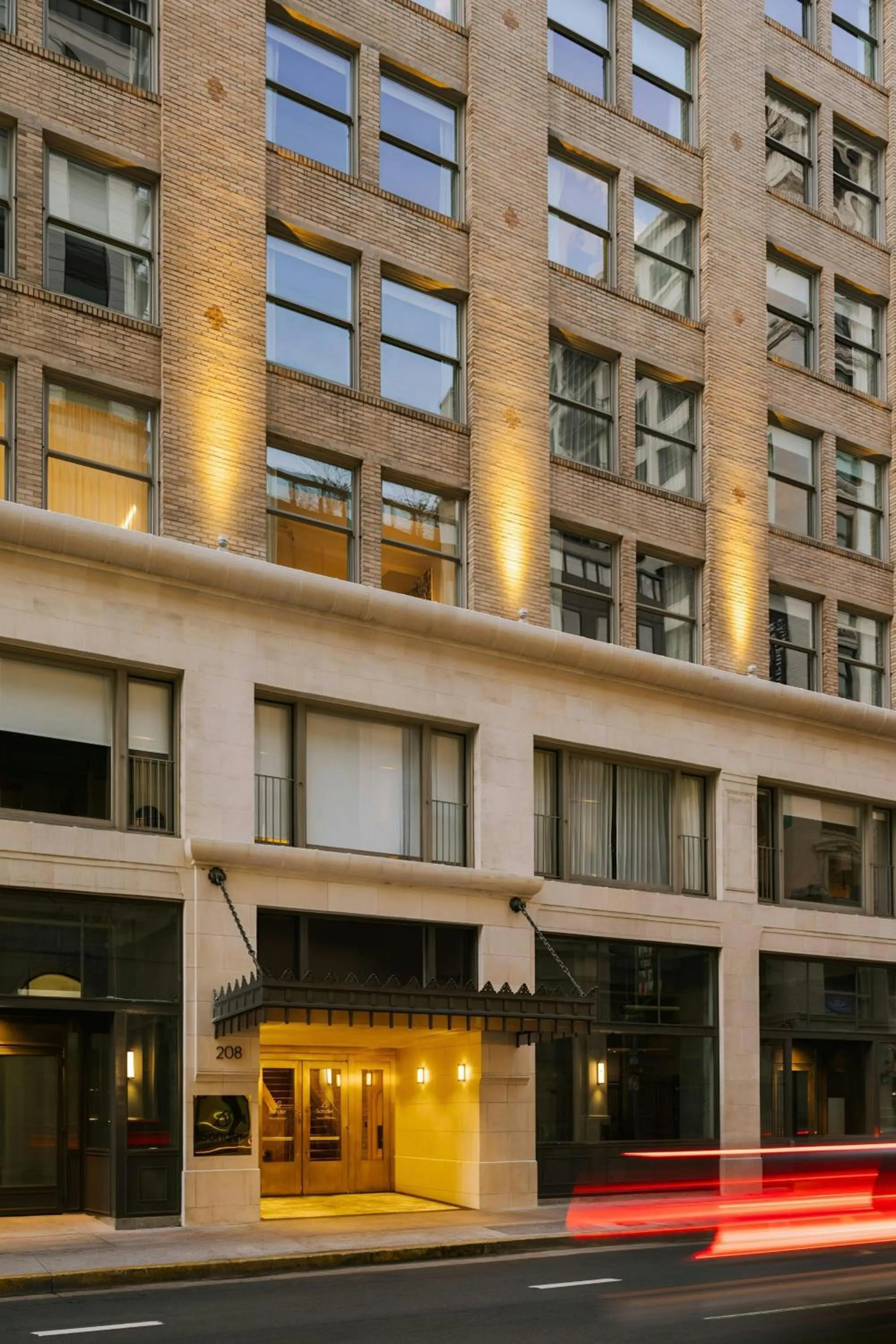View (from property/room) in Sonder by Marriott Bonvoy The Craftsman Apartments Downtown LA