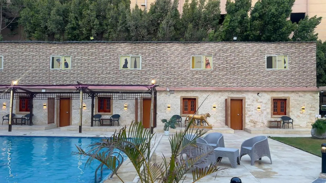 Turquoise Pyramids palace