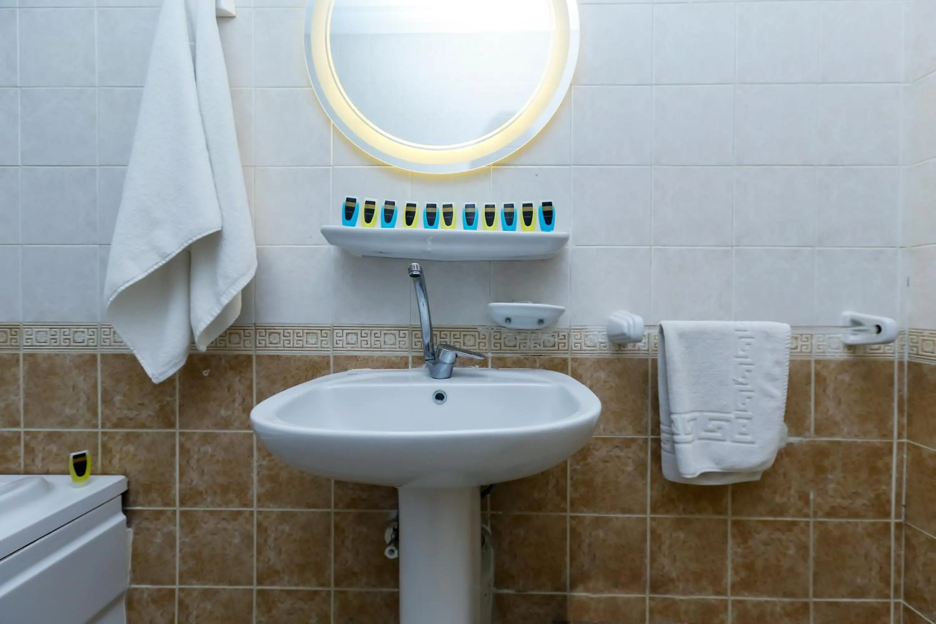 Turquoise Pyramids palace