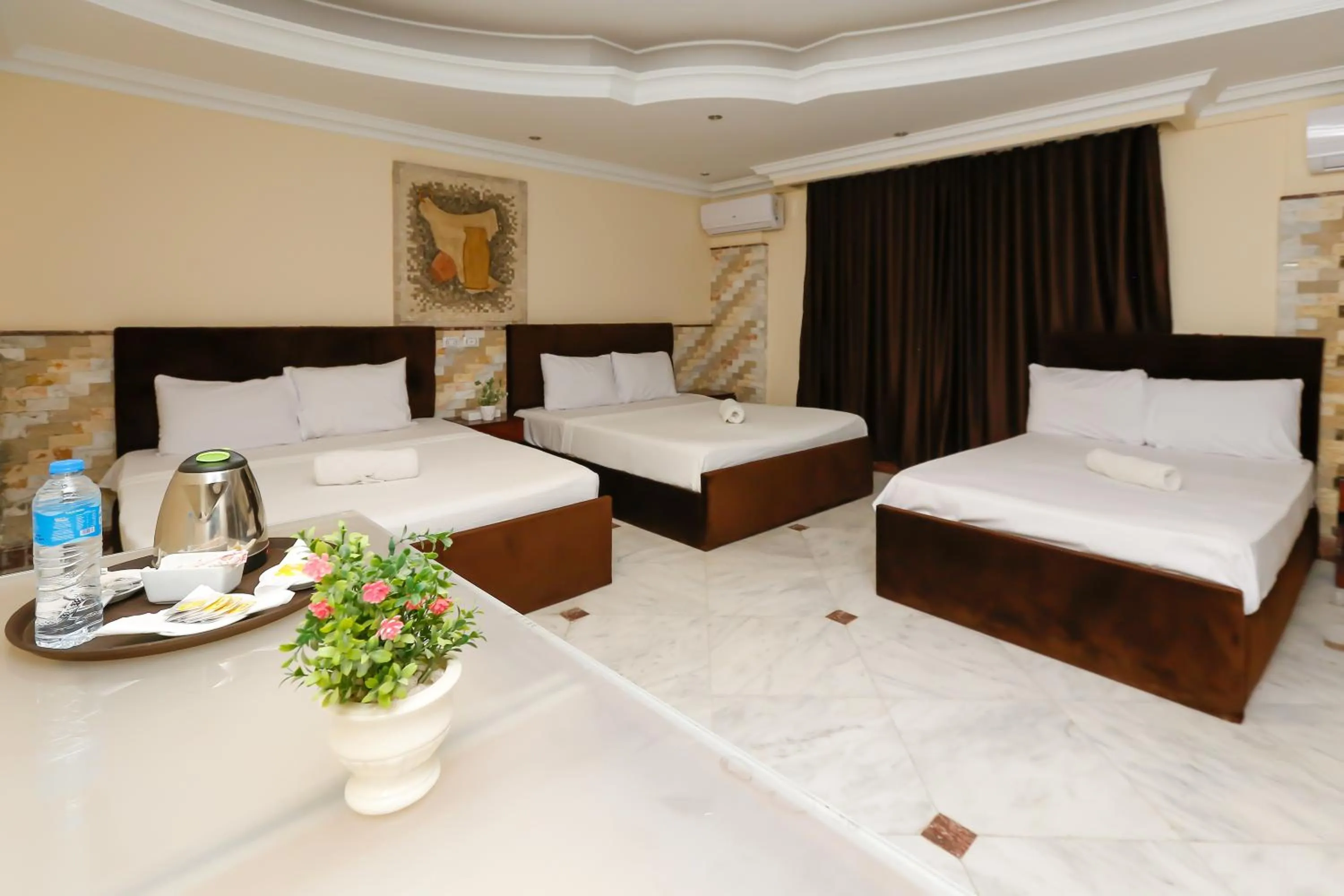 Bed in Turquoise Pyramids palace