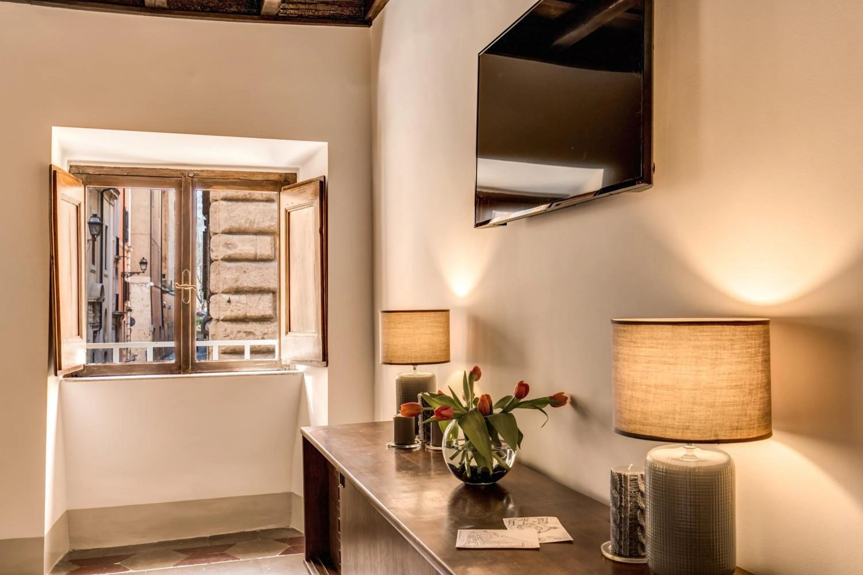 TV and multimedia in YourSuiteRome