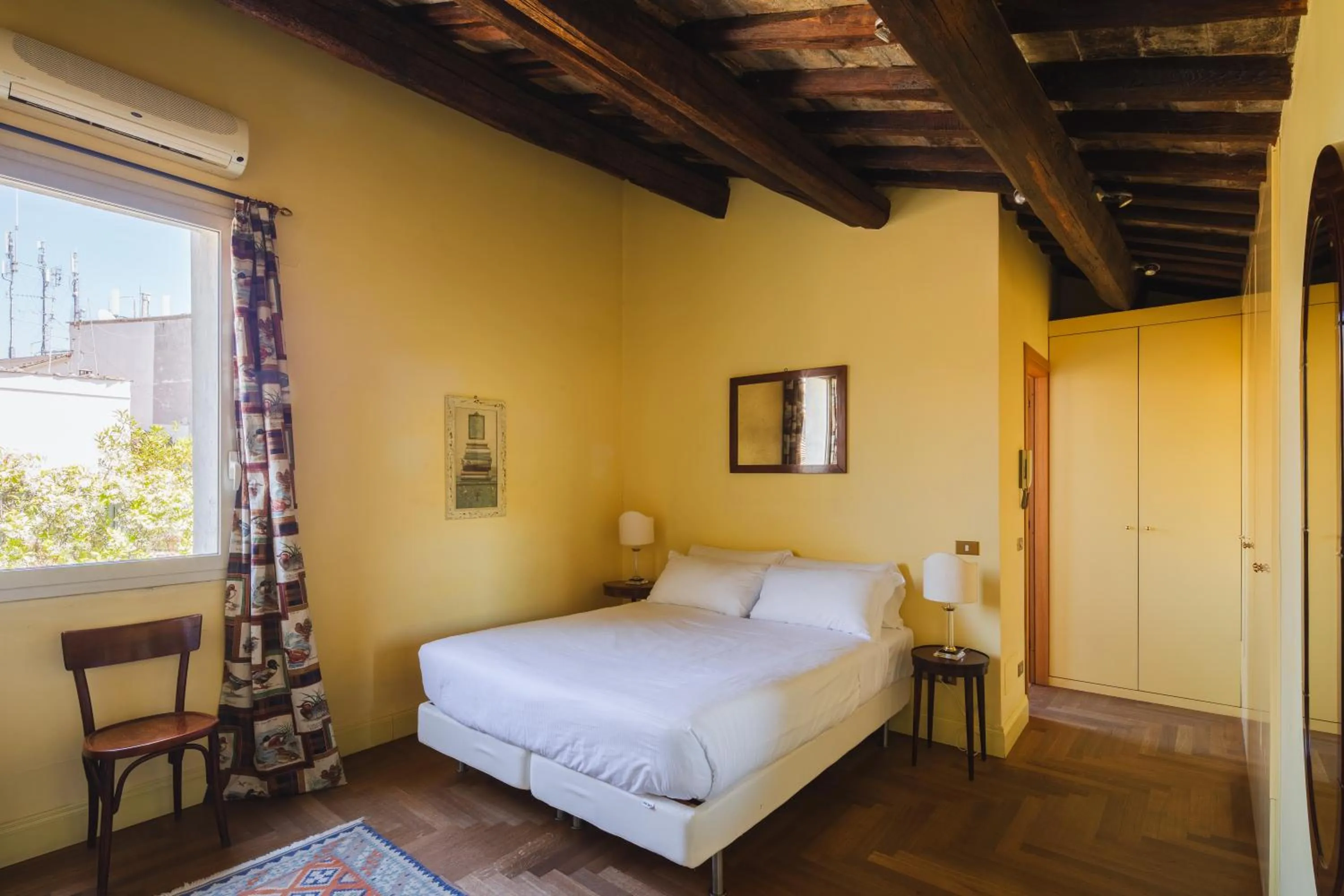 Bedroom, Bed in YourSuiteRome