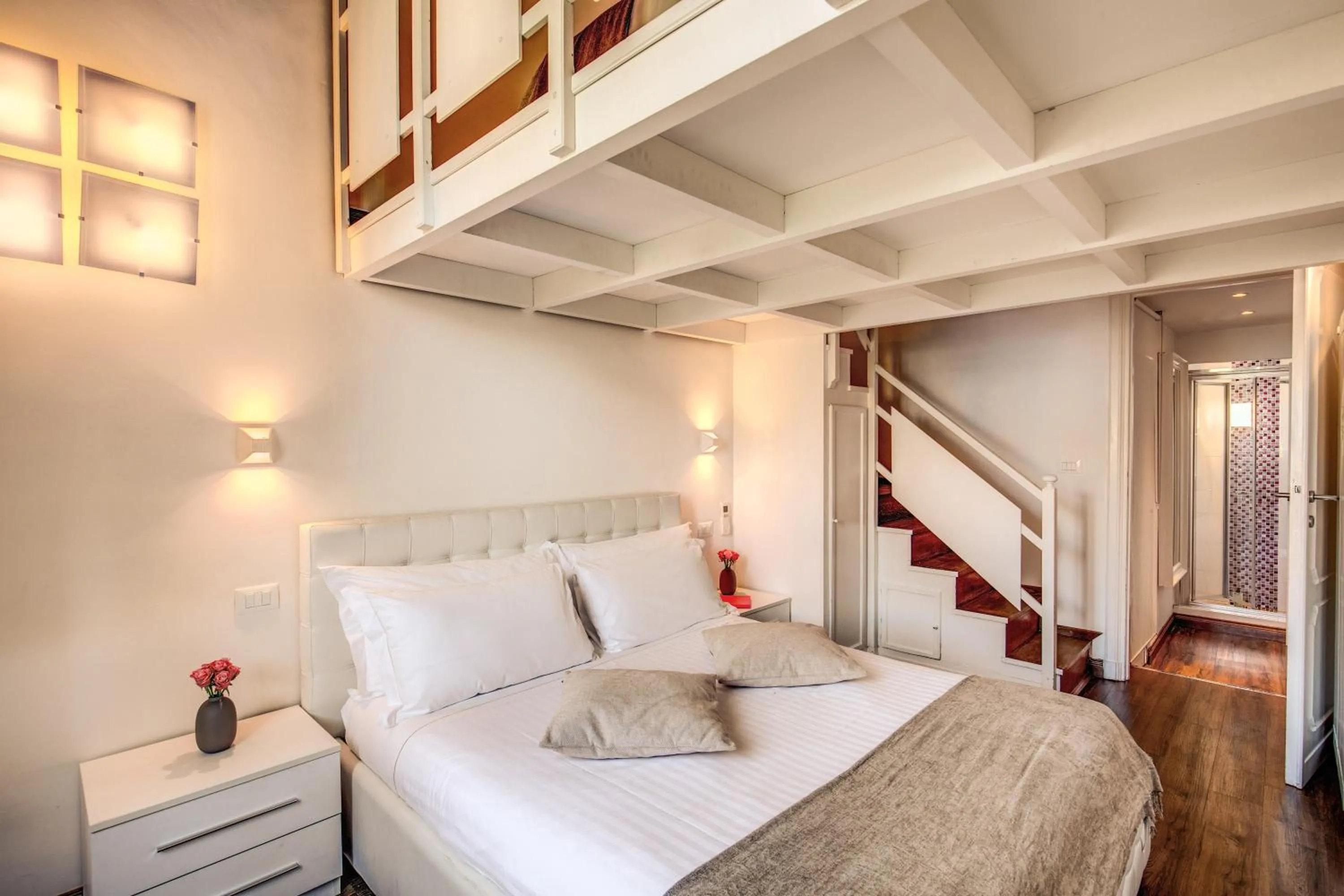 Bed in YourSuiteRome