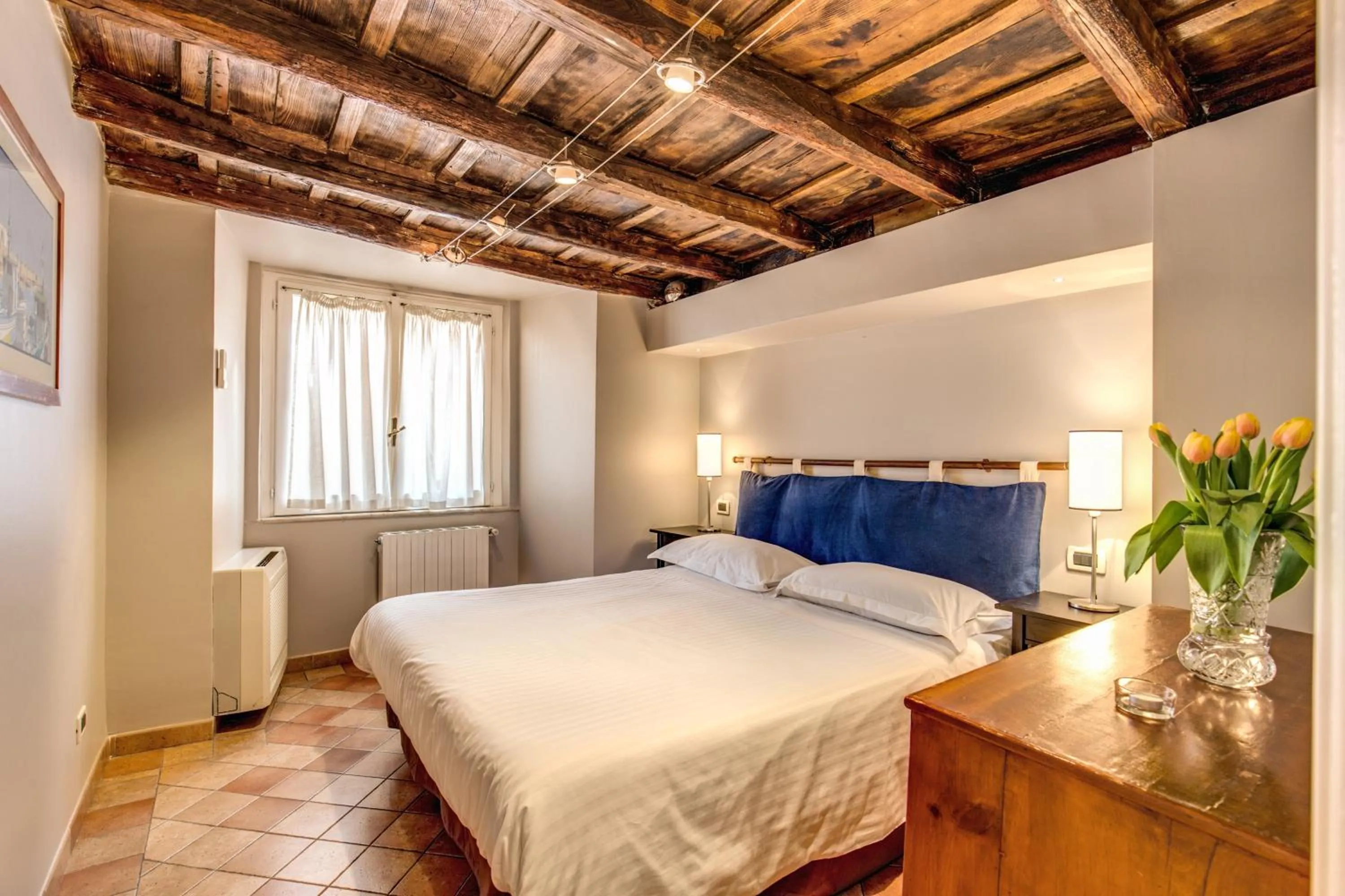 Bedroom, Bed in YourSuiteRome