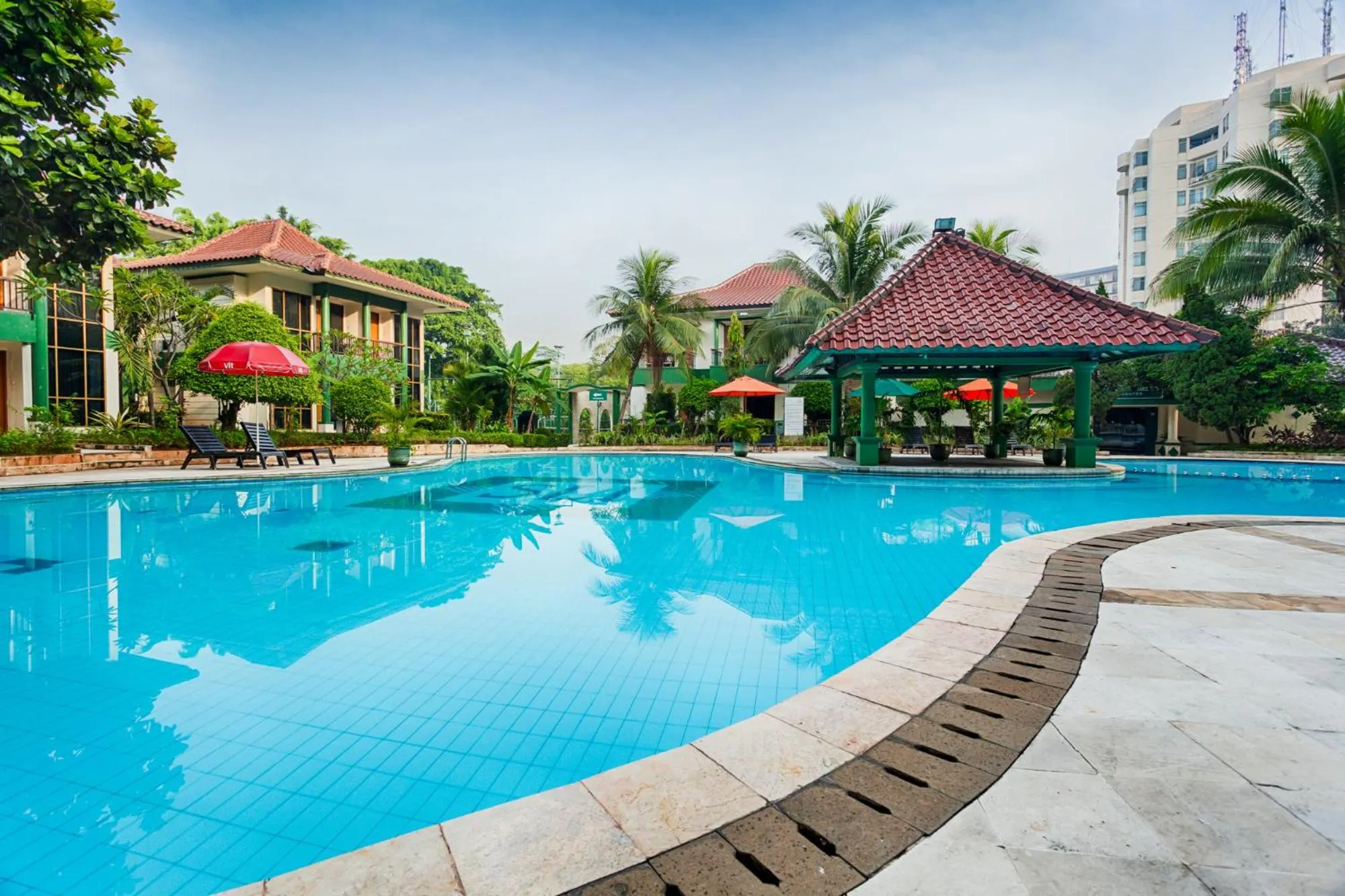 Swimming pool in Hotel Sahid Jaya Lippo Cikarang