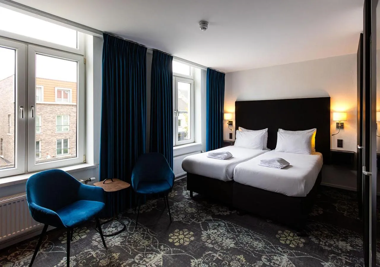 Photo of the whole room, Bed in Atlas Hotel