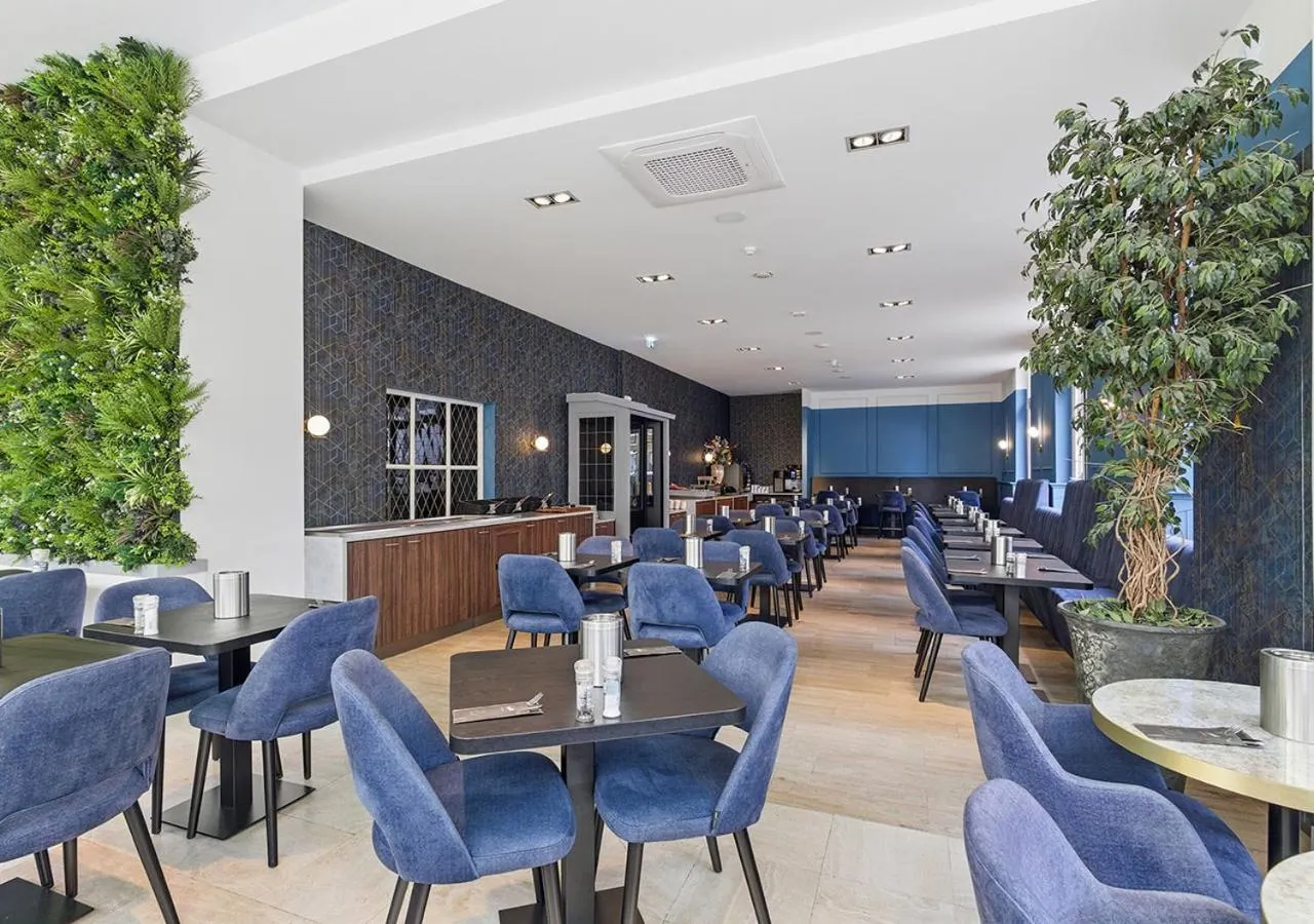 Buffet breakfast in Atlas Hotel