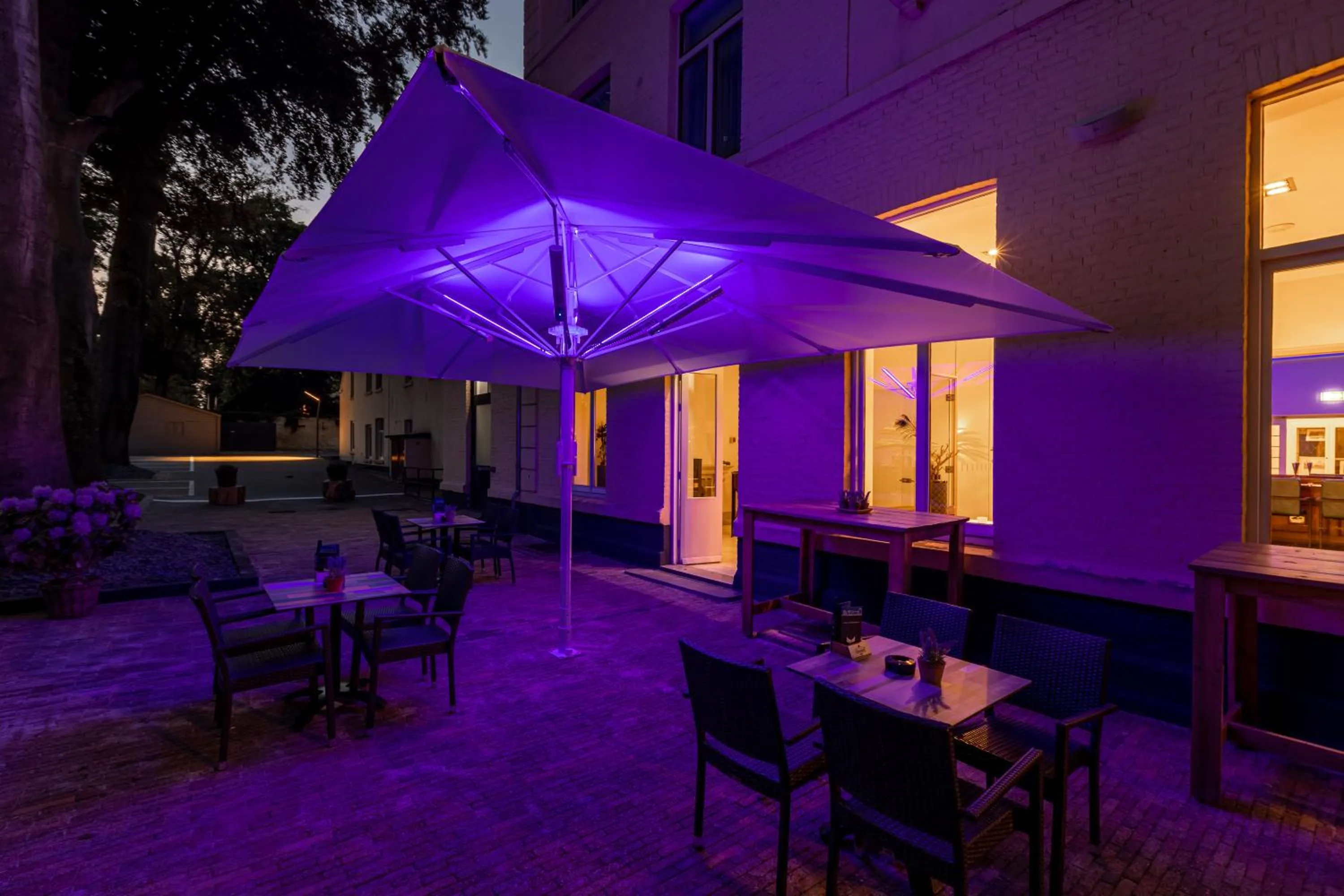 Patio in Atlas Hotel