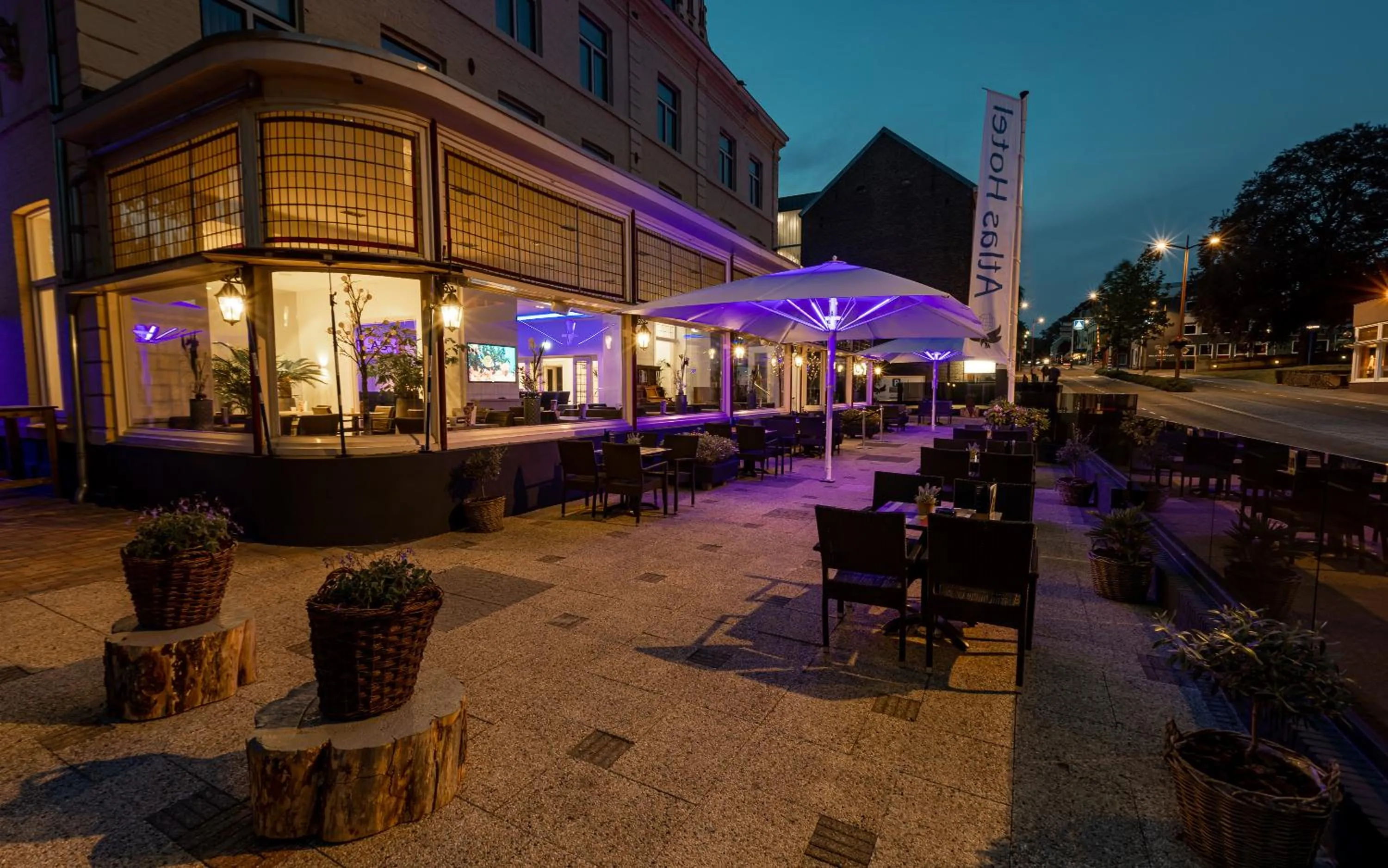 Patio in Atlas Hotel