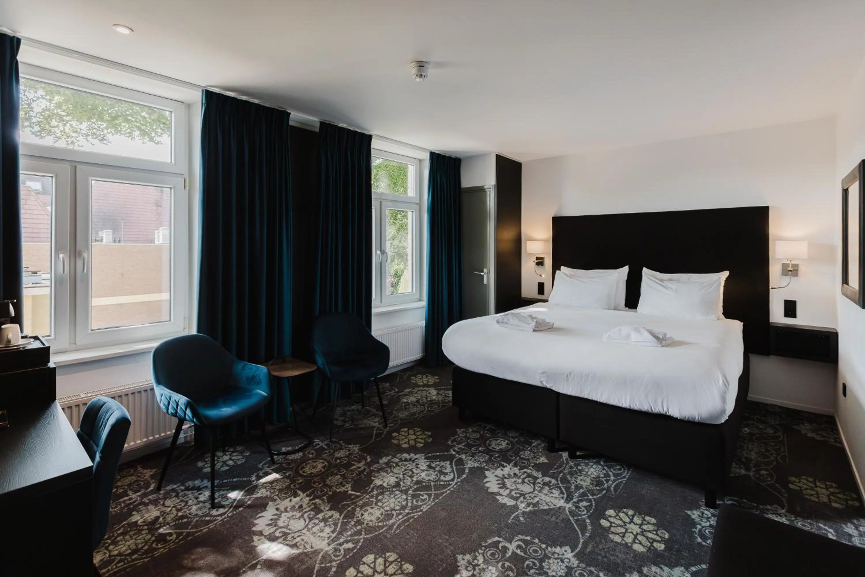 Photo of the whole room, Bed in Atlas Hotel