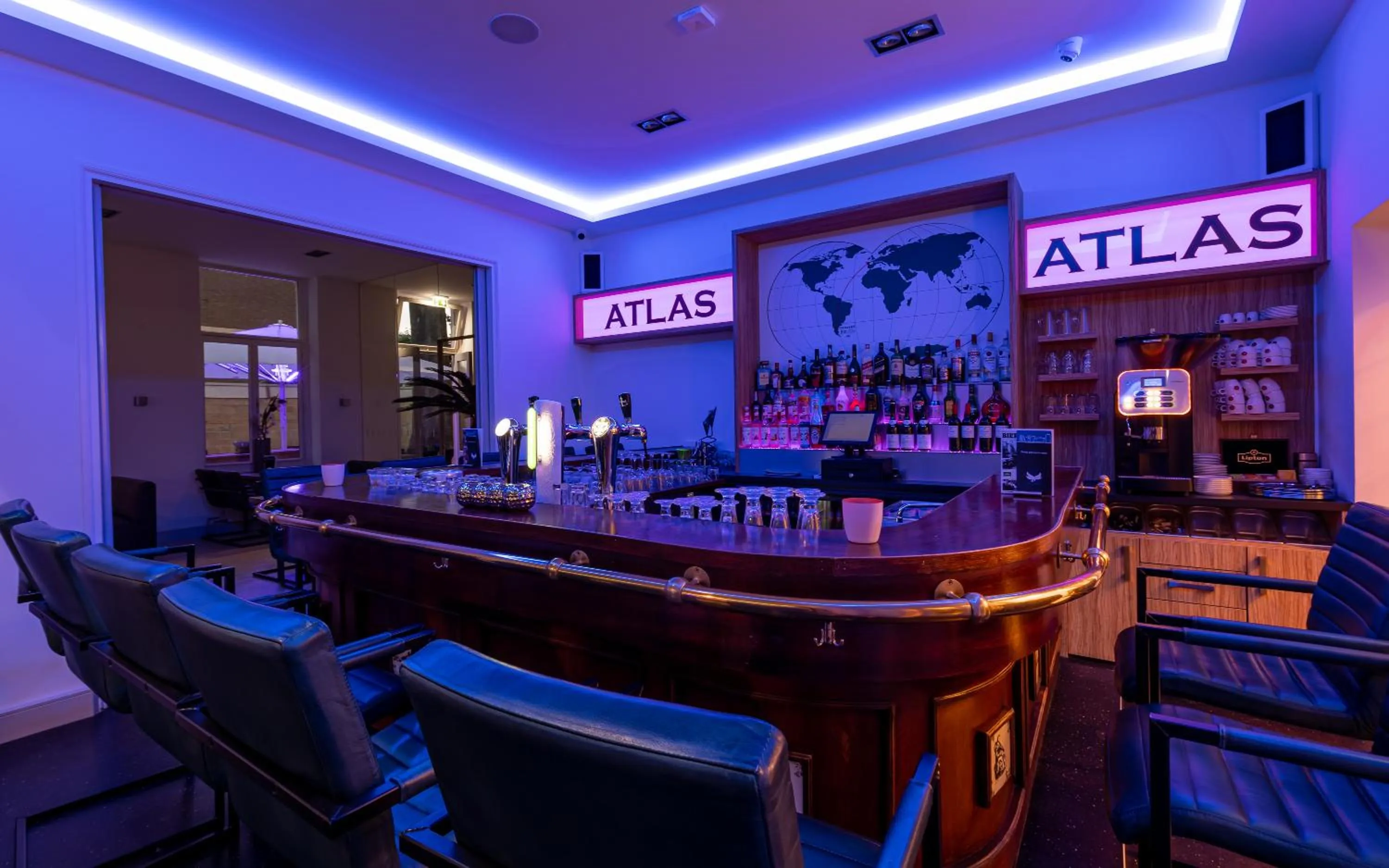 Lounge or bar in Atlas Hotel