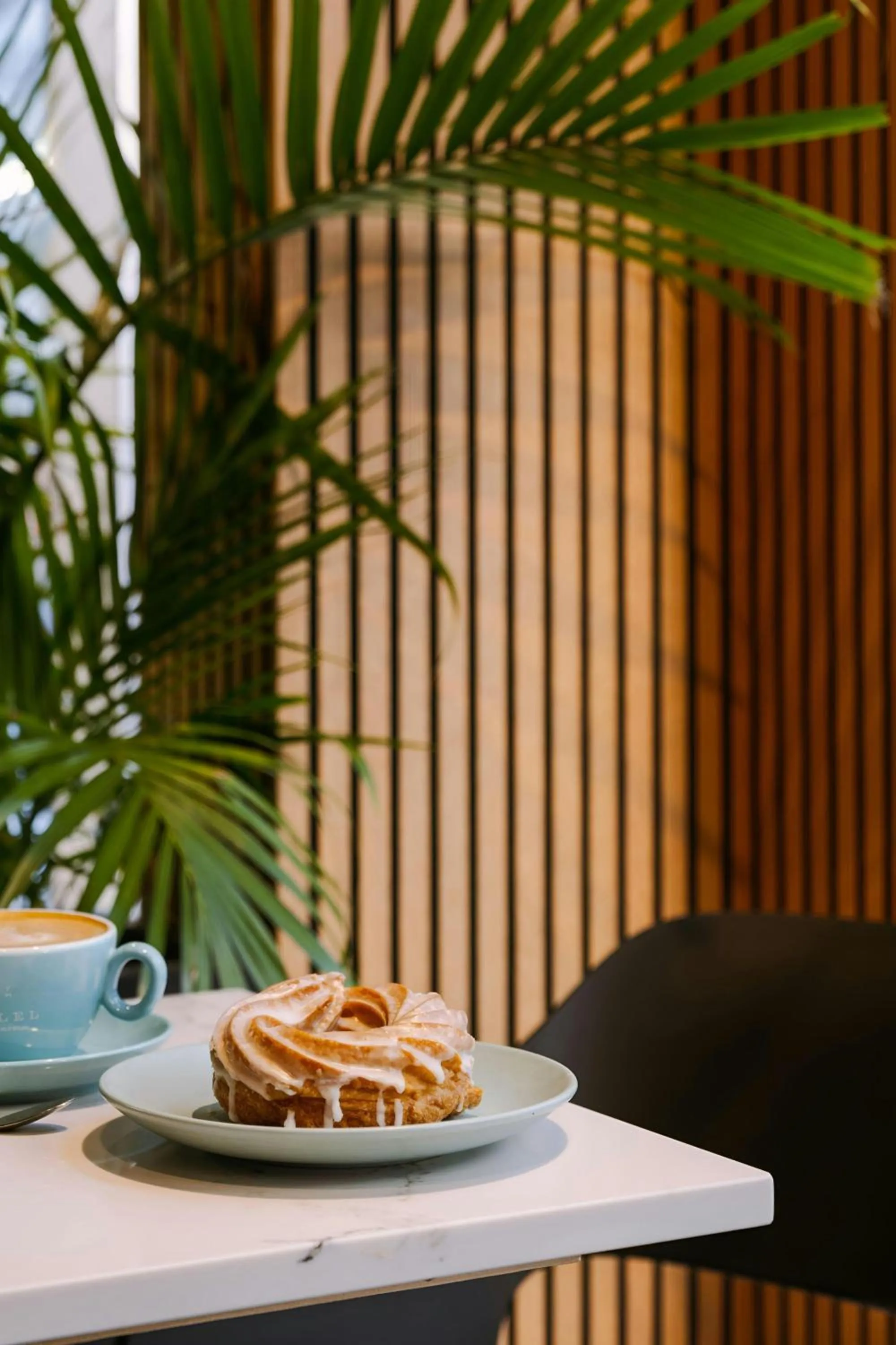 Restaurant/places to eat in Sonder by Marriott Bonvoy Apollon Apartments Old Montreal