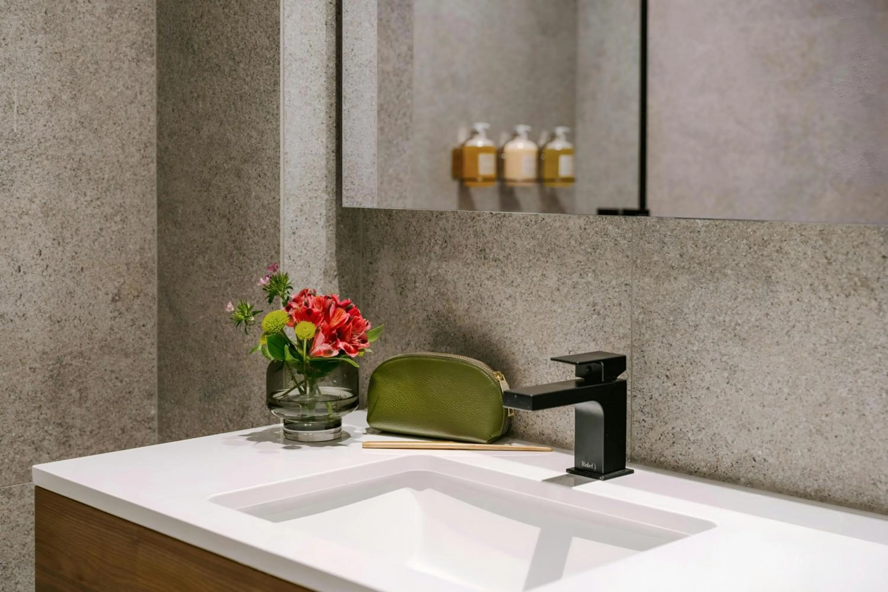 Bathroom in Sonder by Marriott Bonvoy Apollon Apartments Old Montreal