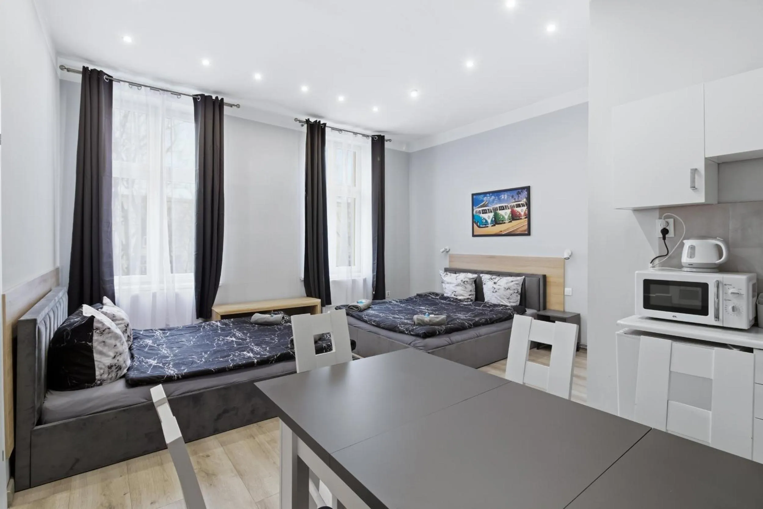 Bed in Queen Apartments